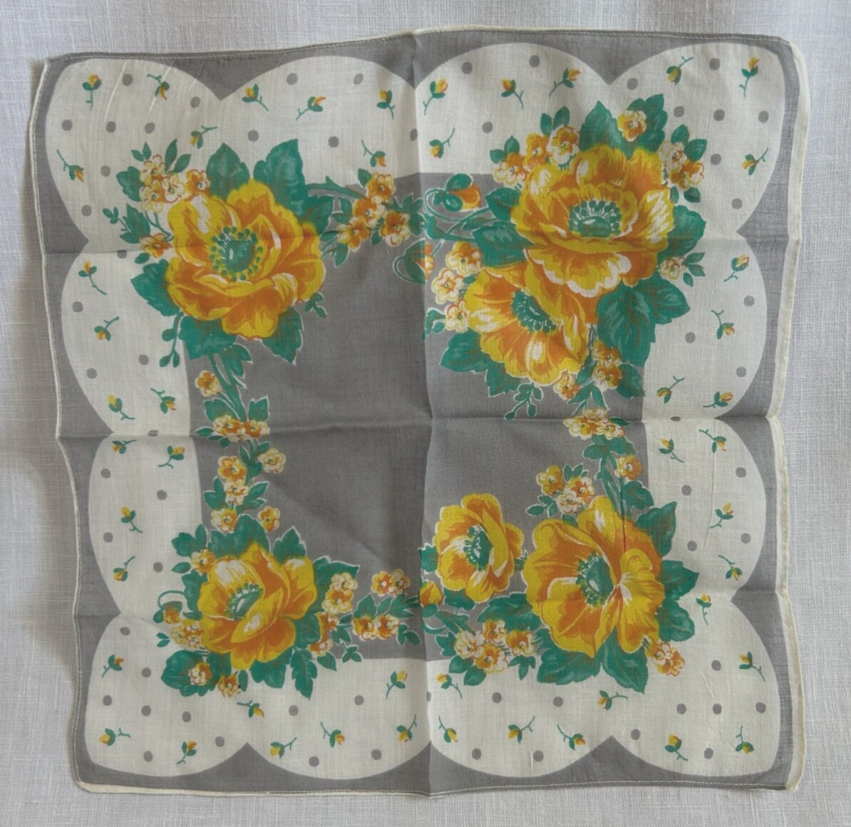 Vintage Ladies Cotton Handkerchief 11 in x 11.5 in Yellow Roses Floral