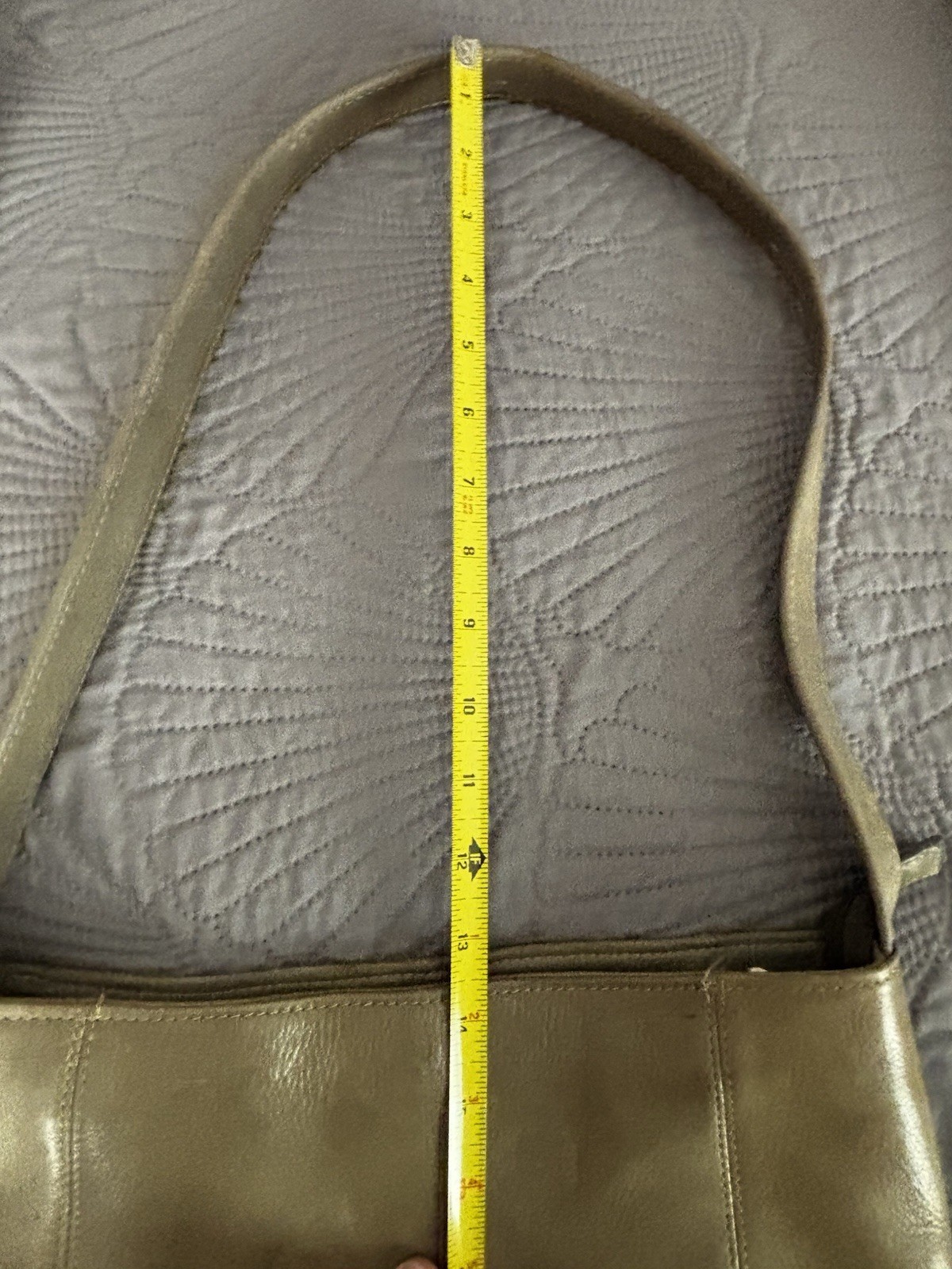 Le Donne Collection Olive Green Soft Leather Bucket Shoulder Bag Vintage