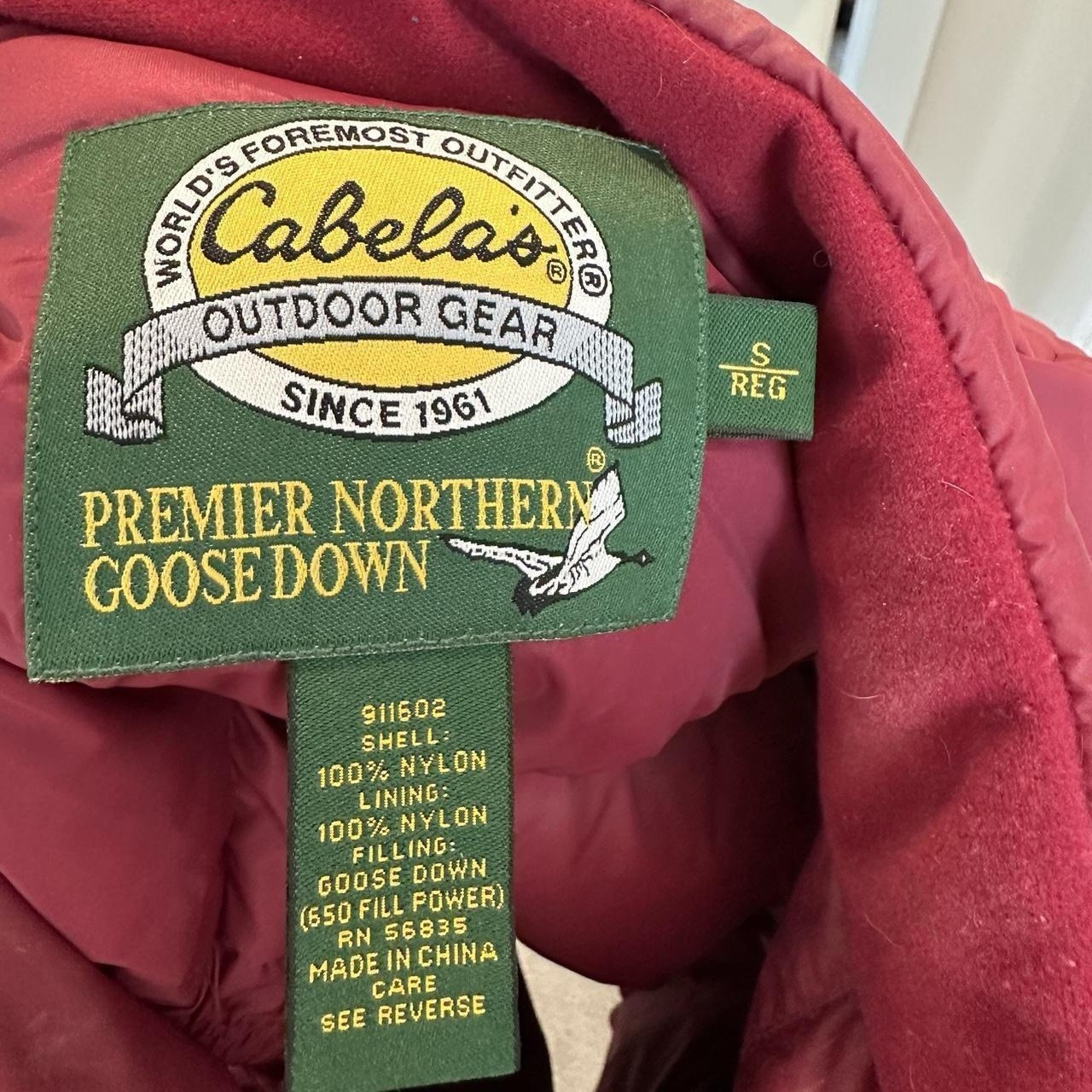 Cabela’s Premier Northern Goosedown 650 Red Puffer Vest Women’s Small Layering