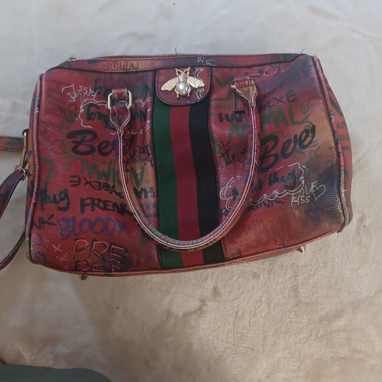 Women’s Red Graffiti Satchel Top Handle Bag Zip Detachable Strap Gold