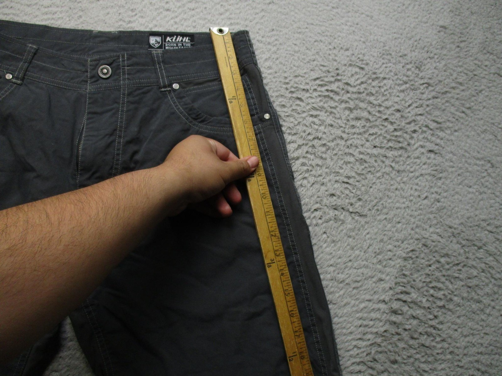 Kuhl Cargo Shorts Mens 34 Gray Cotton Nylon Stretch 11 Inseam Outdoor Hiking