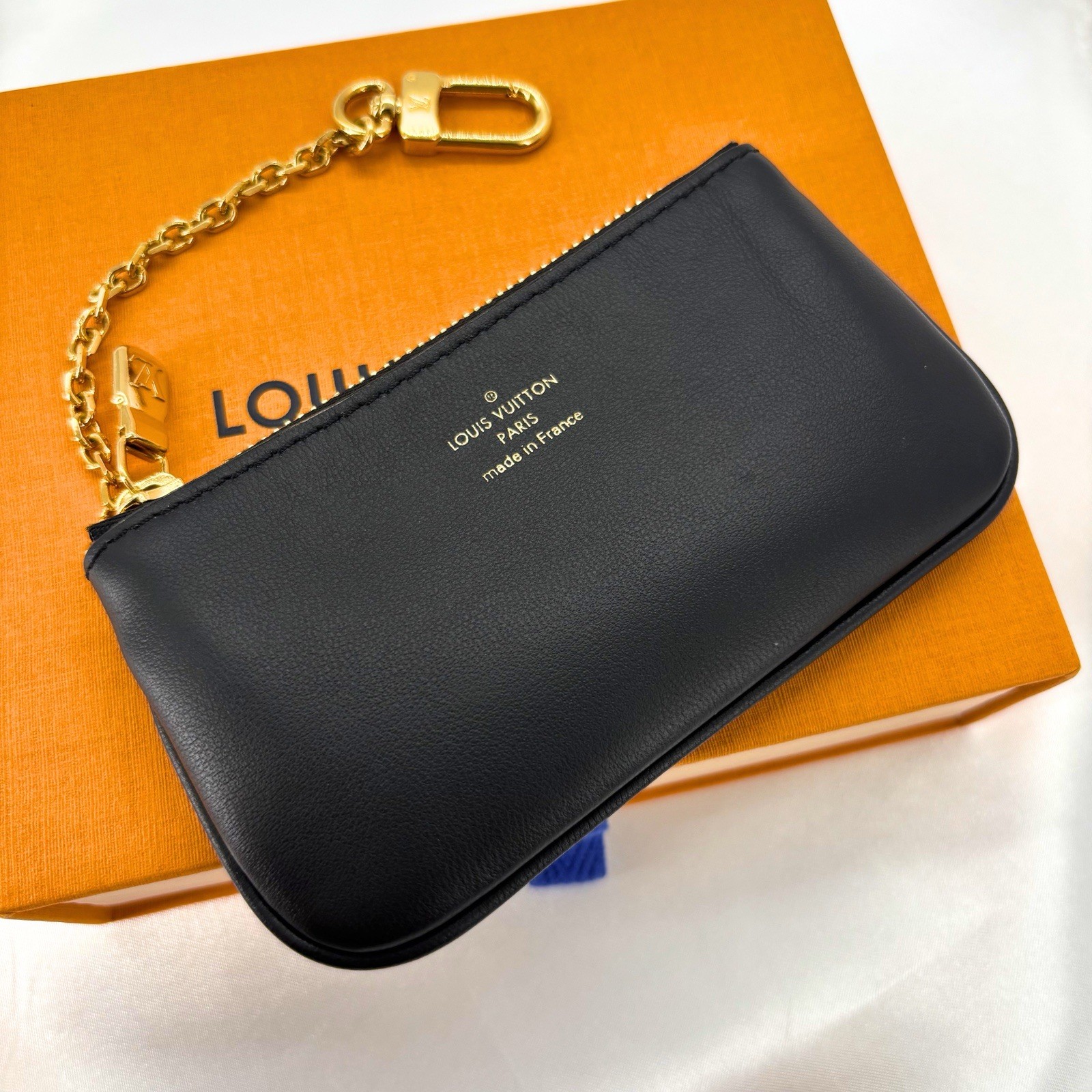 Louis Vuitton Nano Bucket Pouch Leather Coin Case Black Key Pouch M81489 Box