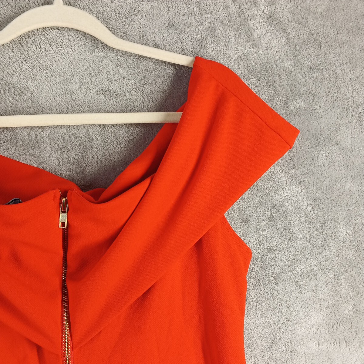 REBECCA B Sheath Red Dress Size 14 Women Off The Shoulder Knit Elegant Zip