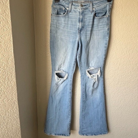Levi’s 726 High-Rise Flare Size 29