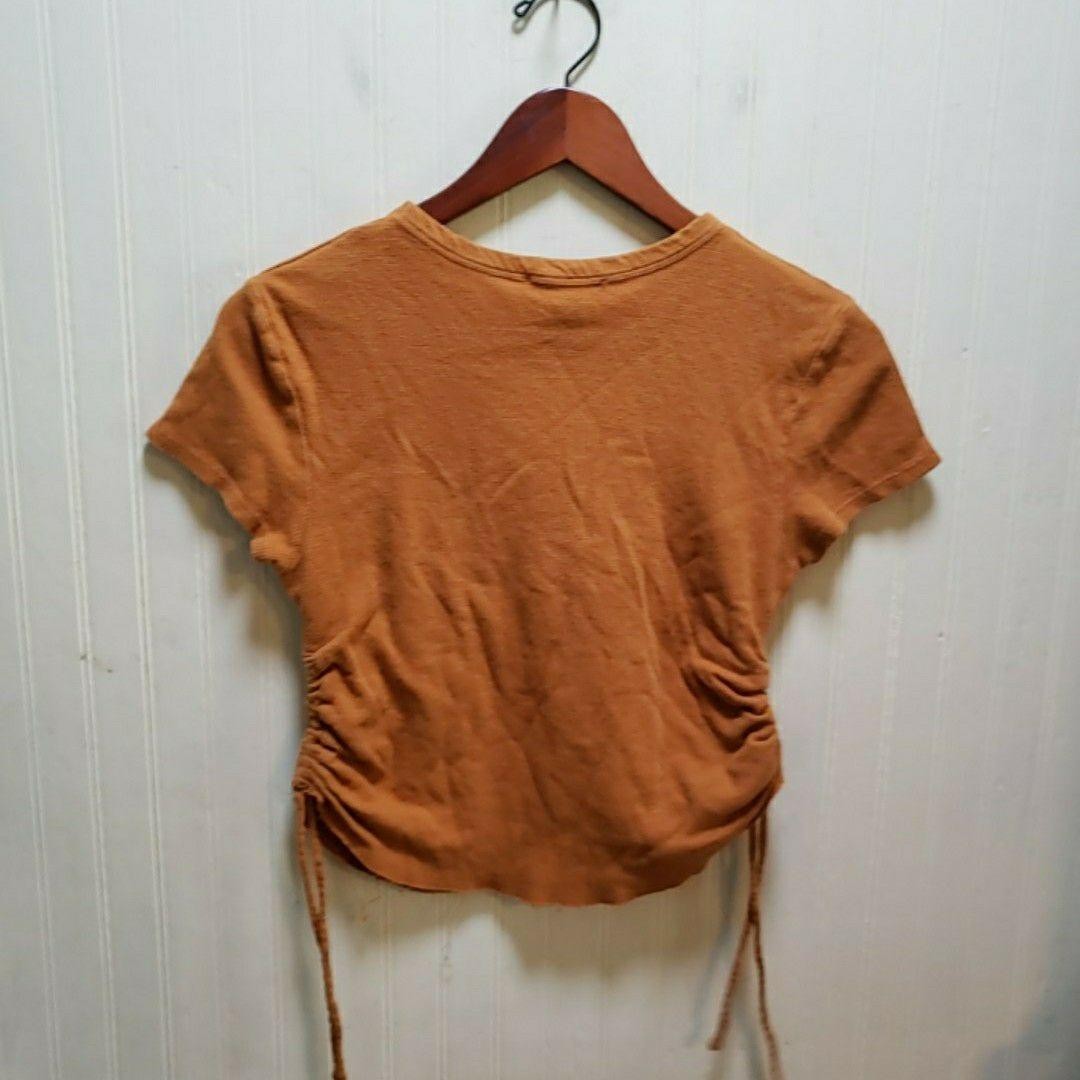 Forever 21 Shirt Juniors Small Brown Crew Neck Short Sleeve Ruched Crop Top