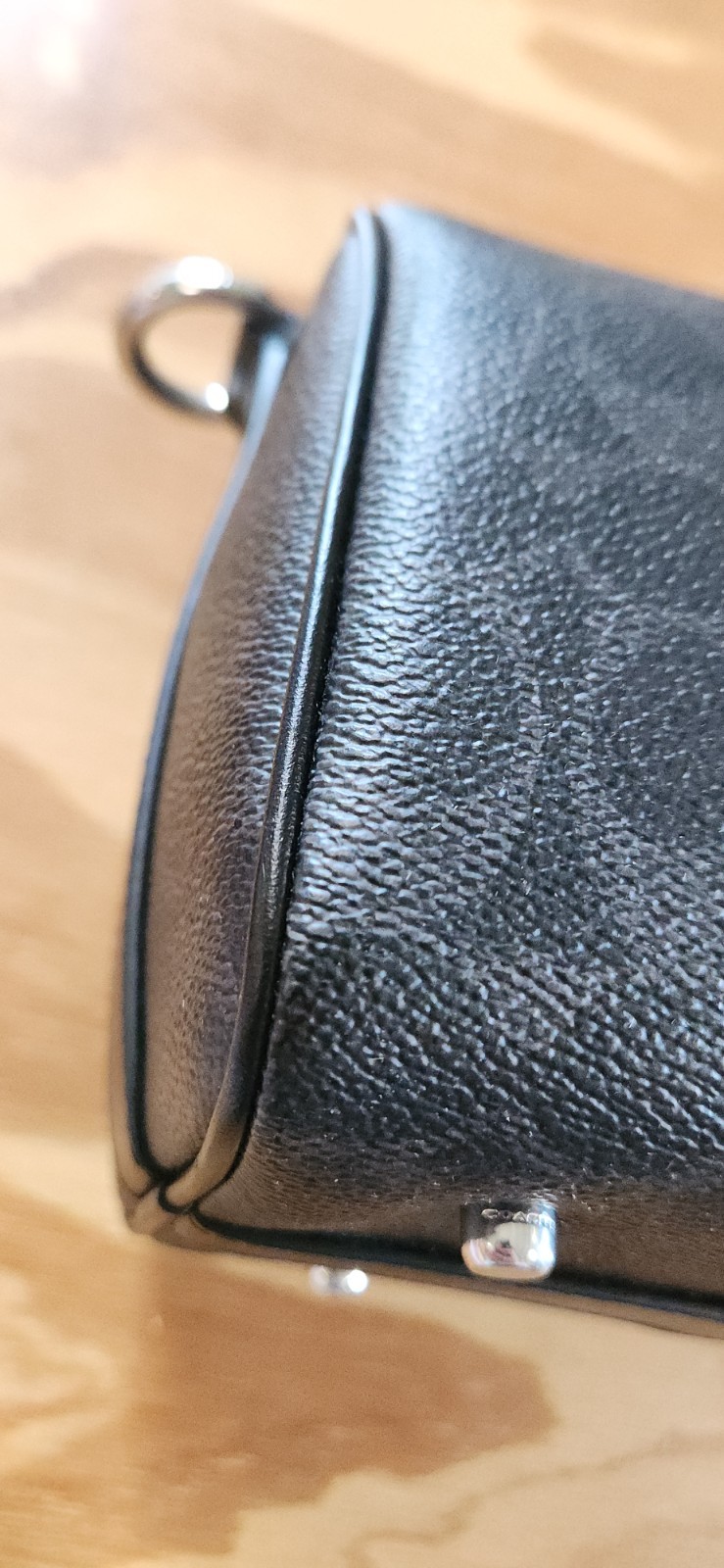 Coach Compass 25