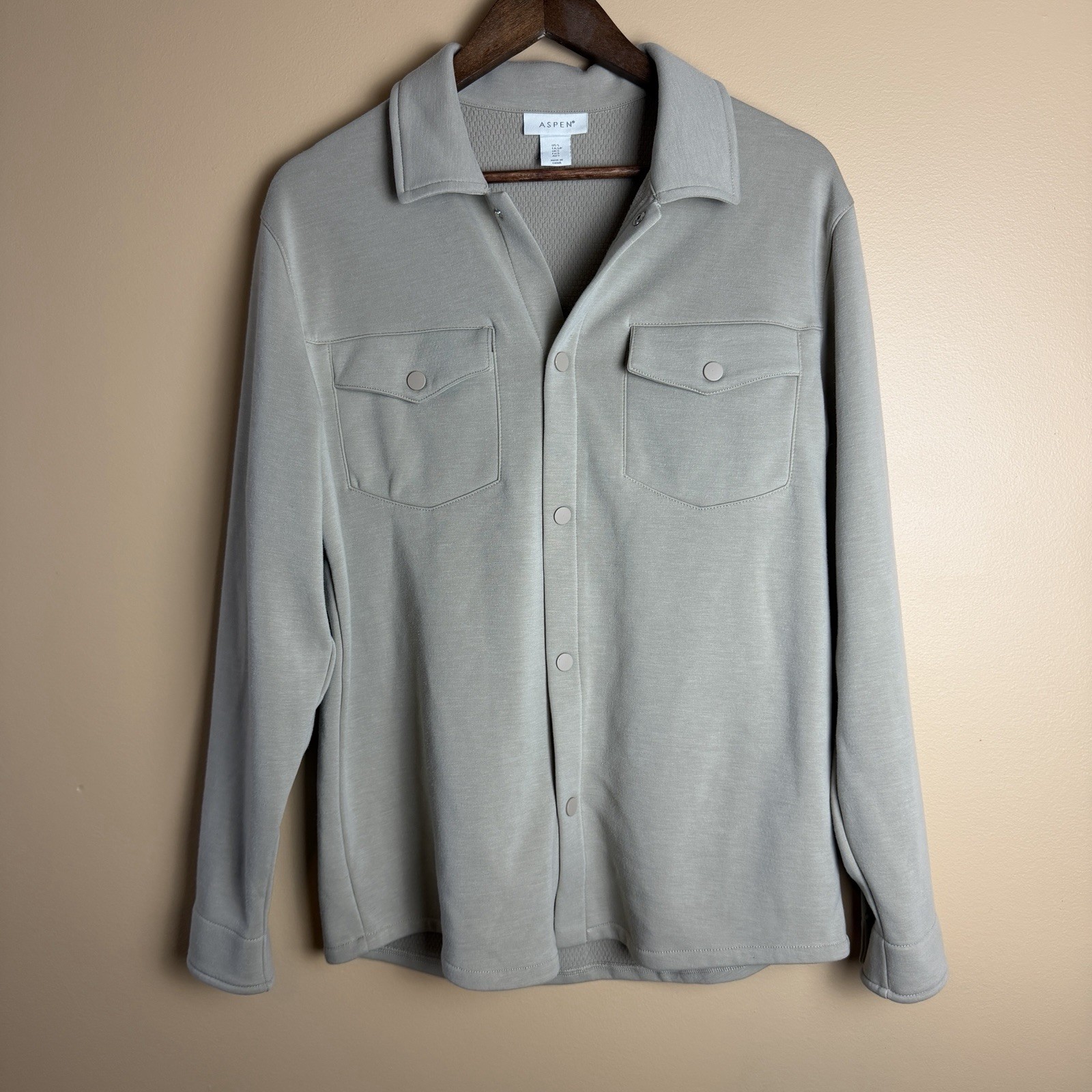 Aspen Shacket Button Up Pockets Beige Fall Cozy S
