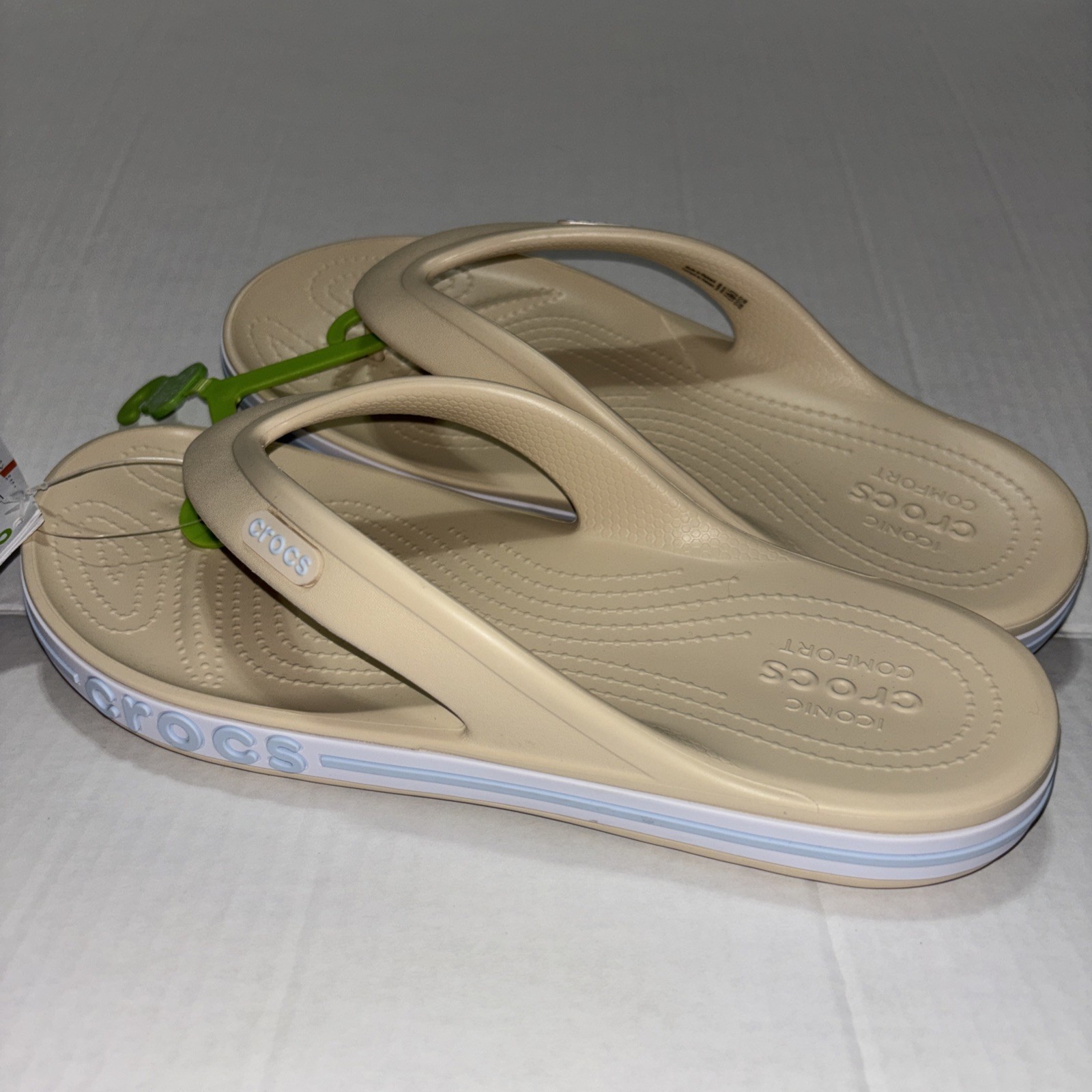 CROCS Bayaband Flip Flops Sandals M8 W10 NWT