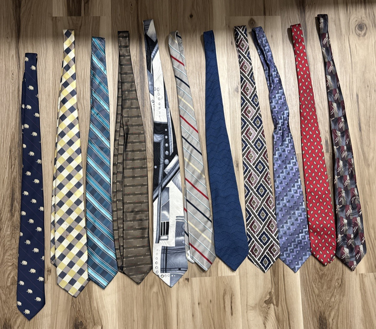 Lot of 10 Mens Silk Polyester Rayon Neck Ties Vintage Modern