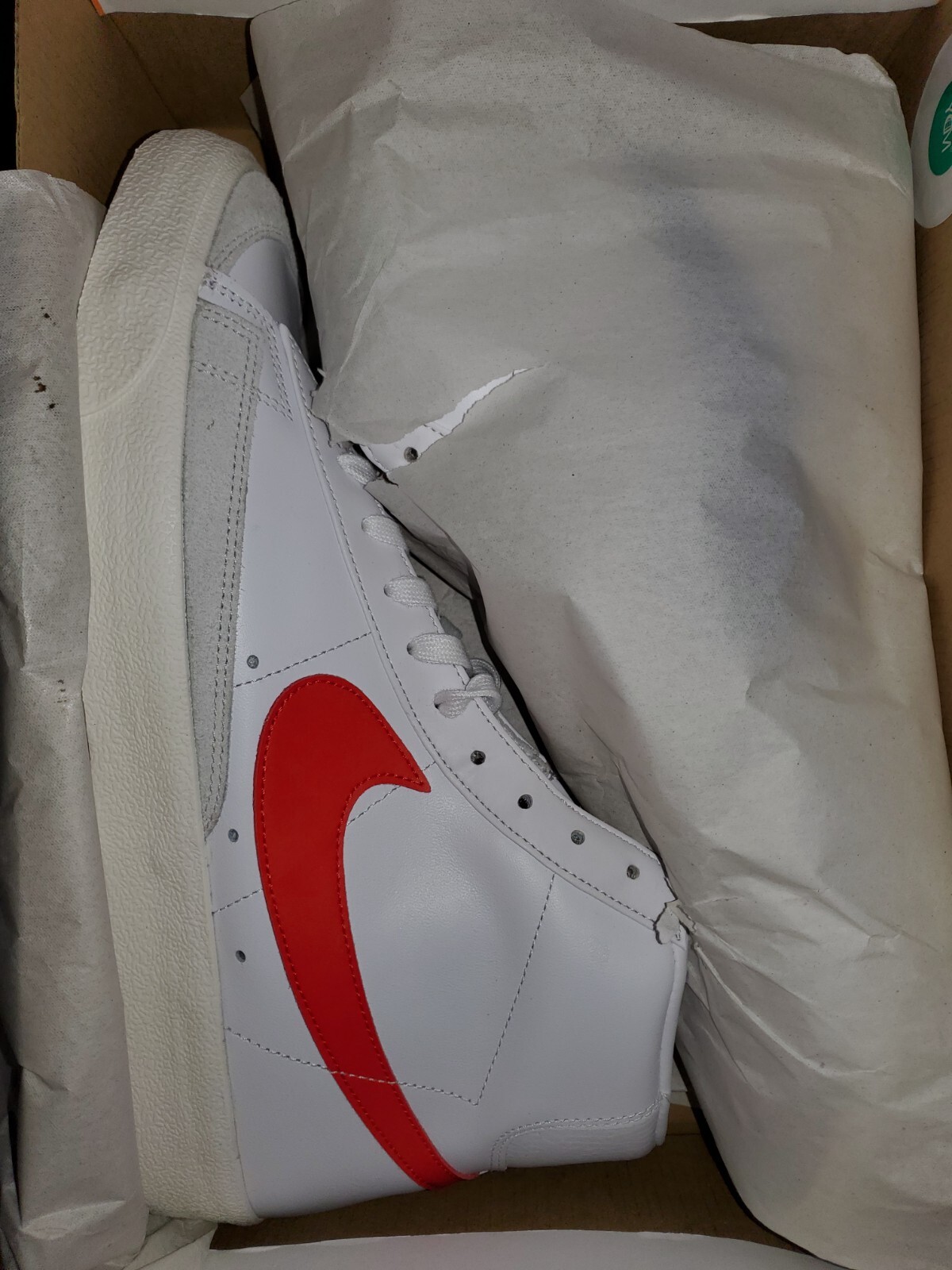 Nike Blazer Mid 77 ‘Vintage Mismatched Swoosh’ size 13 BQ6806-117