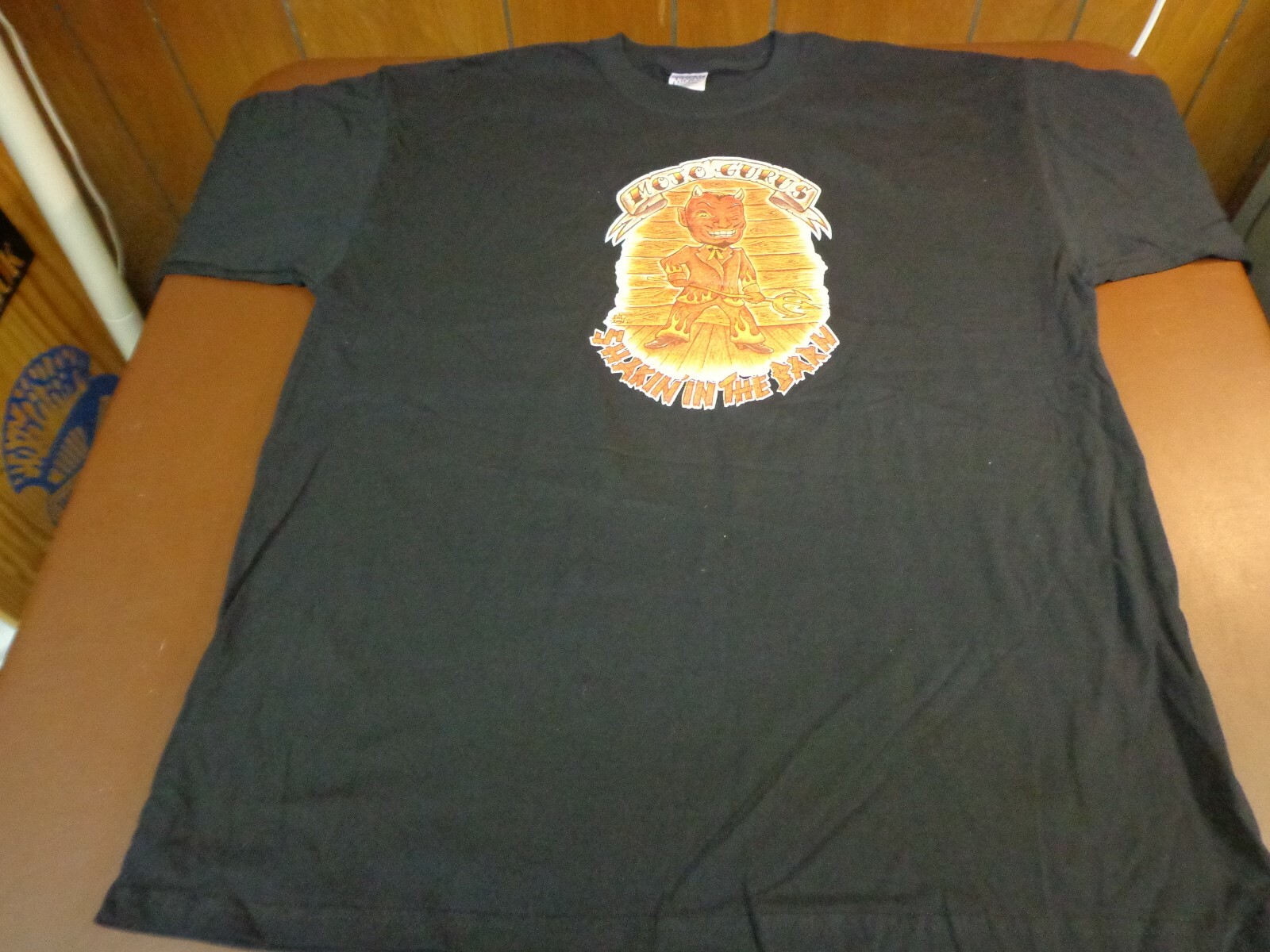 MOJO GURUS Shakin’ In The Barn Black T Shirt XL J8