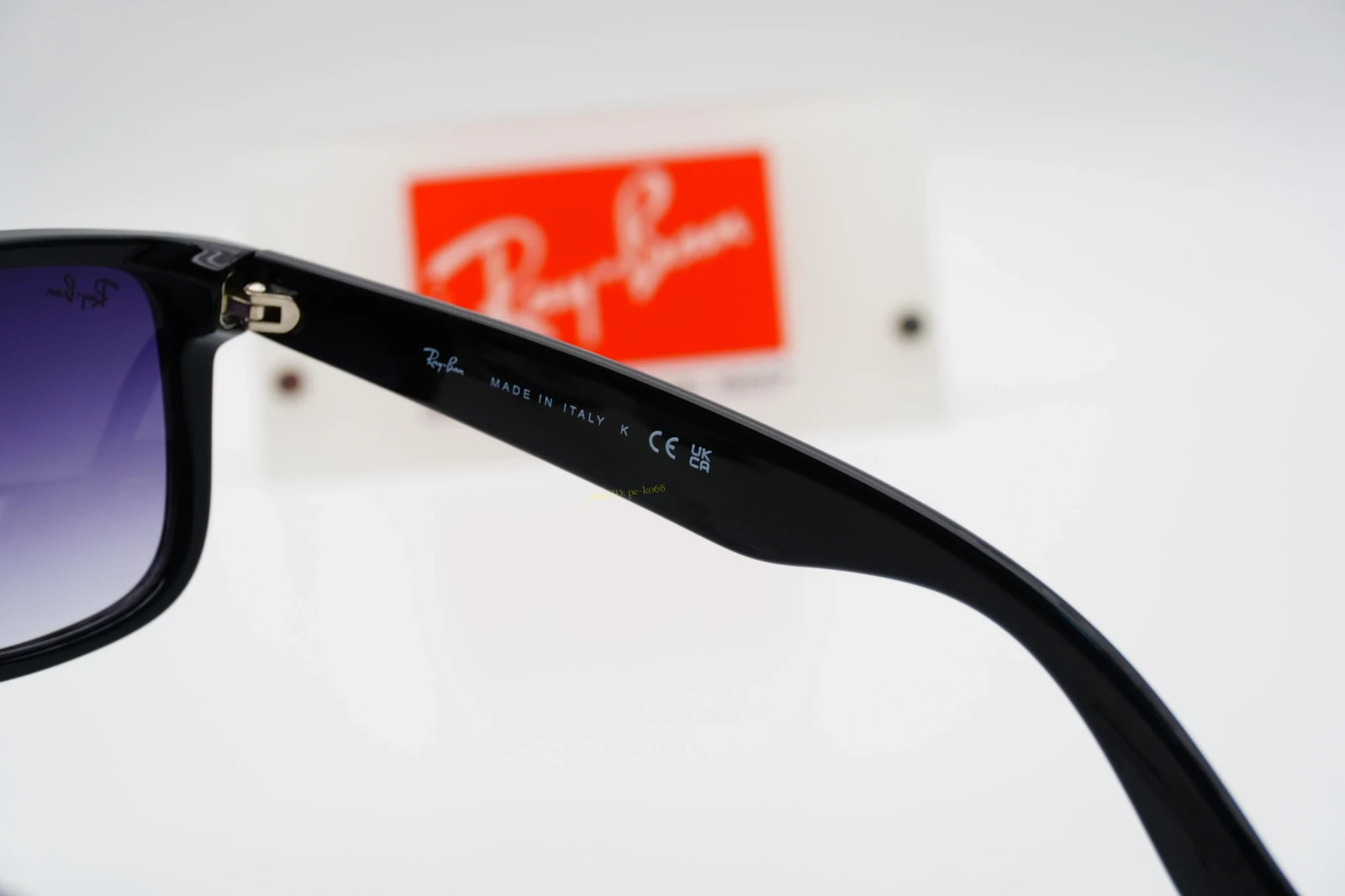 Ray-Ban Justin RB4165 Mens Sunglasses 54mm Matte Black Gray Gradient UV400