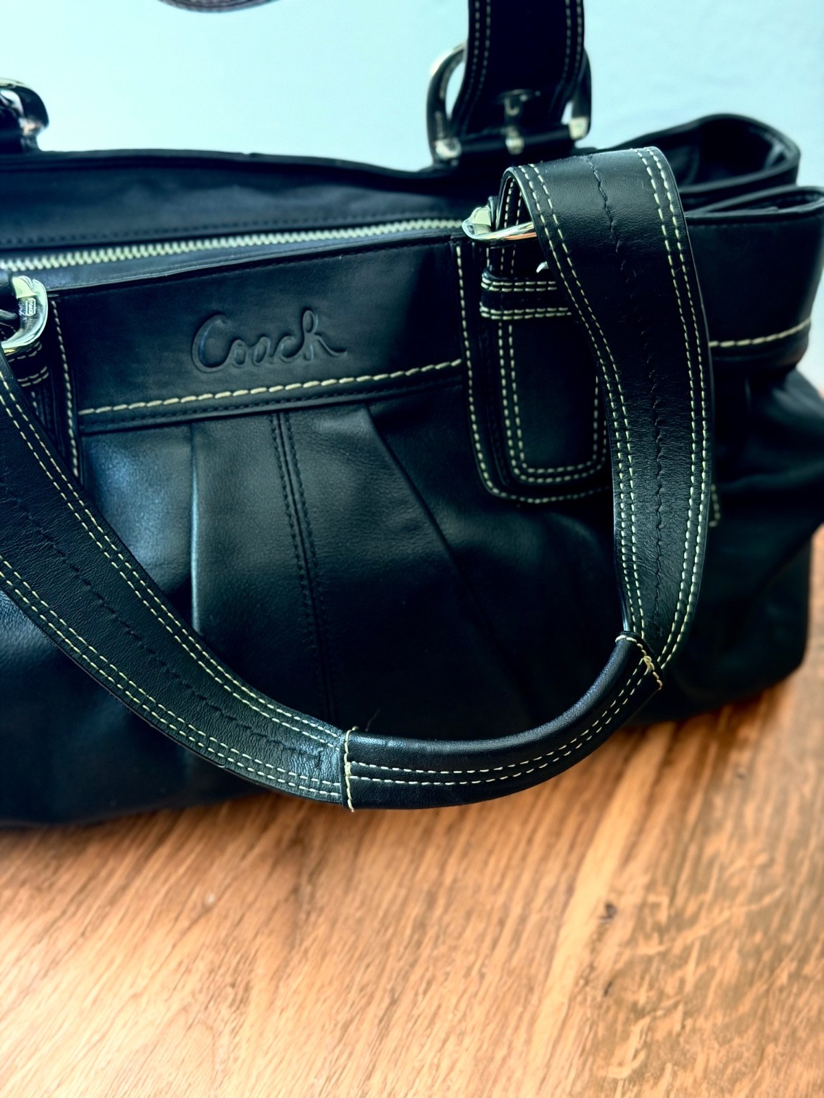 Coach F13732 Black Leather Hamptons Pleated Tote Shoulder Bag Purse Medium