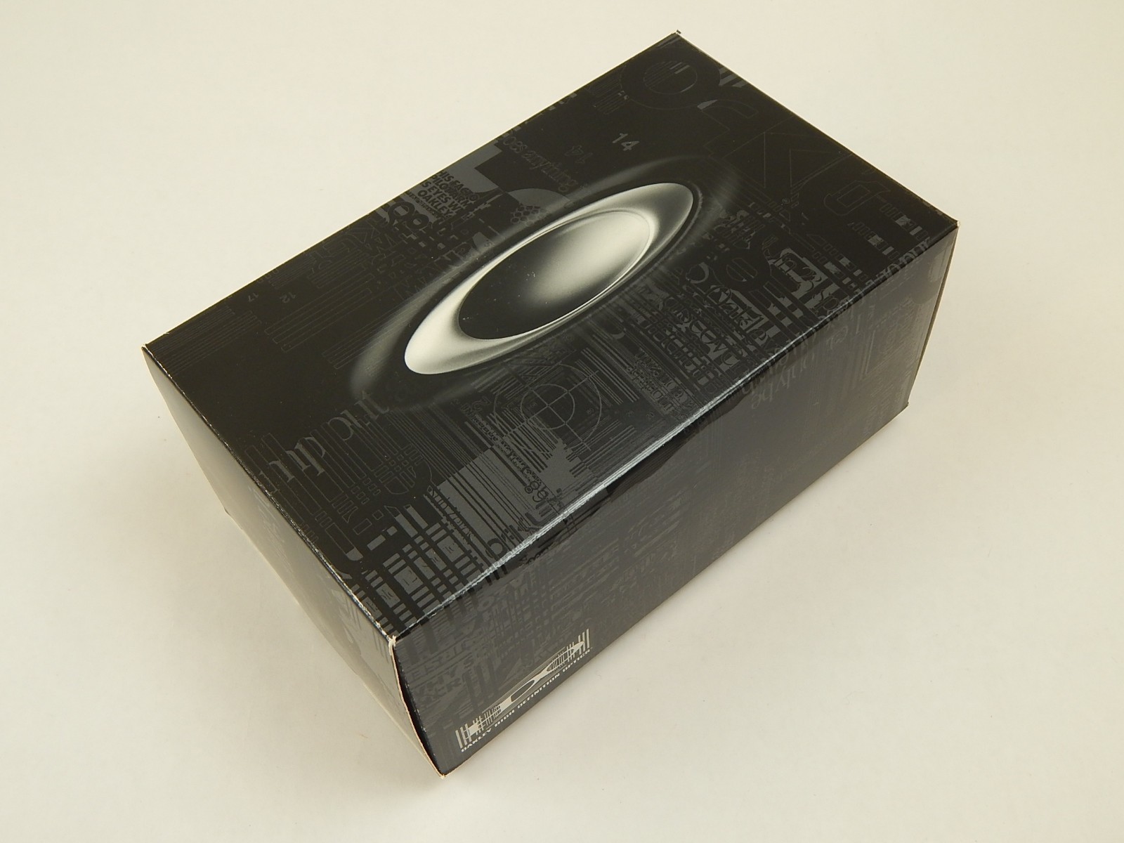 NEW Oakley Radarlock Path Sunglasses Polished Black, 2 Lenses, OO9181-01
