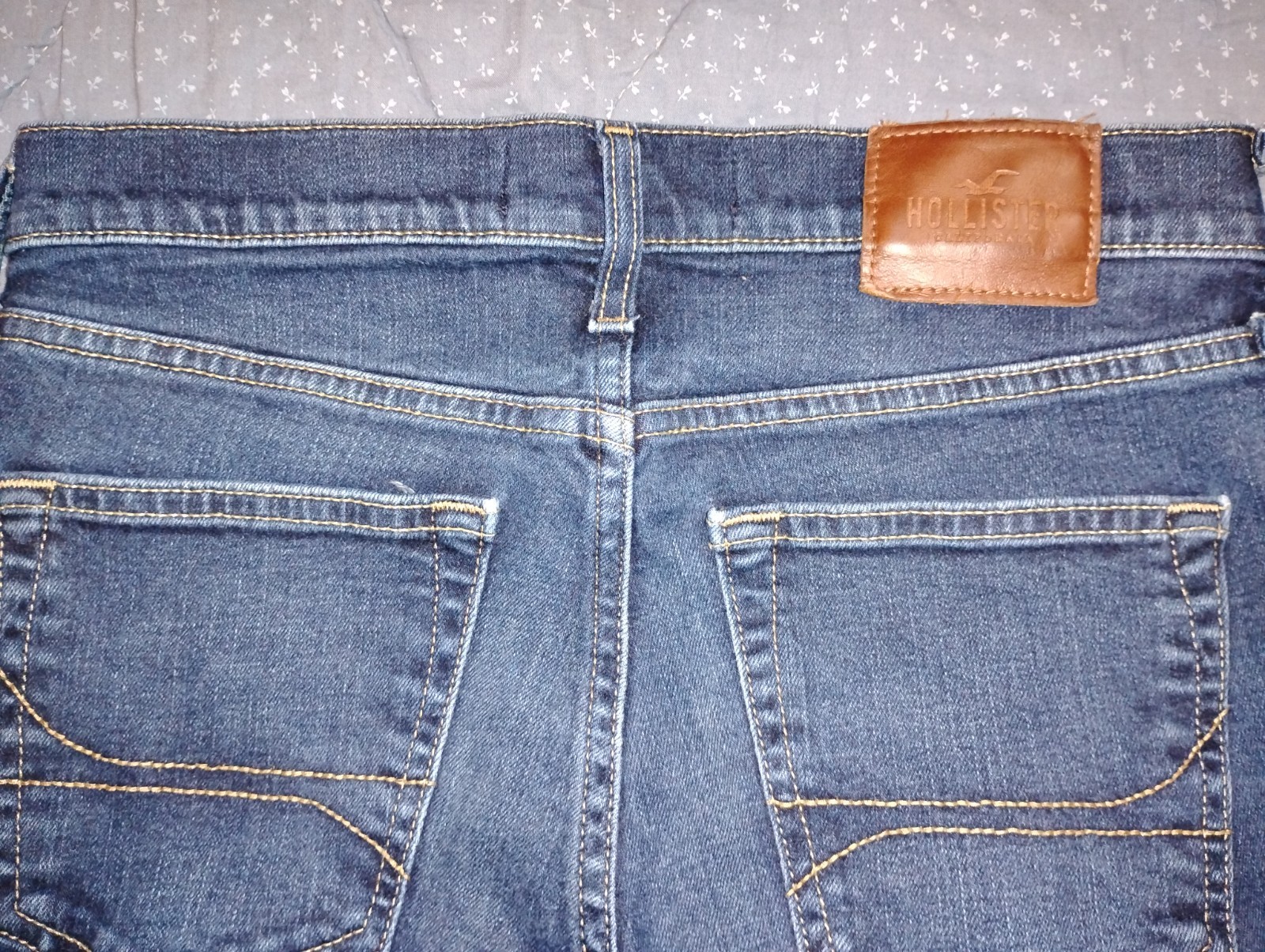 Hollister Men’s size 30 x 30 Epic Flex skinny jeans