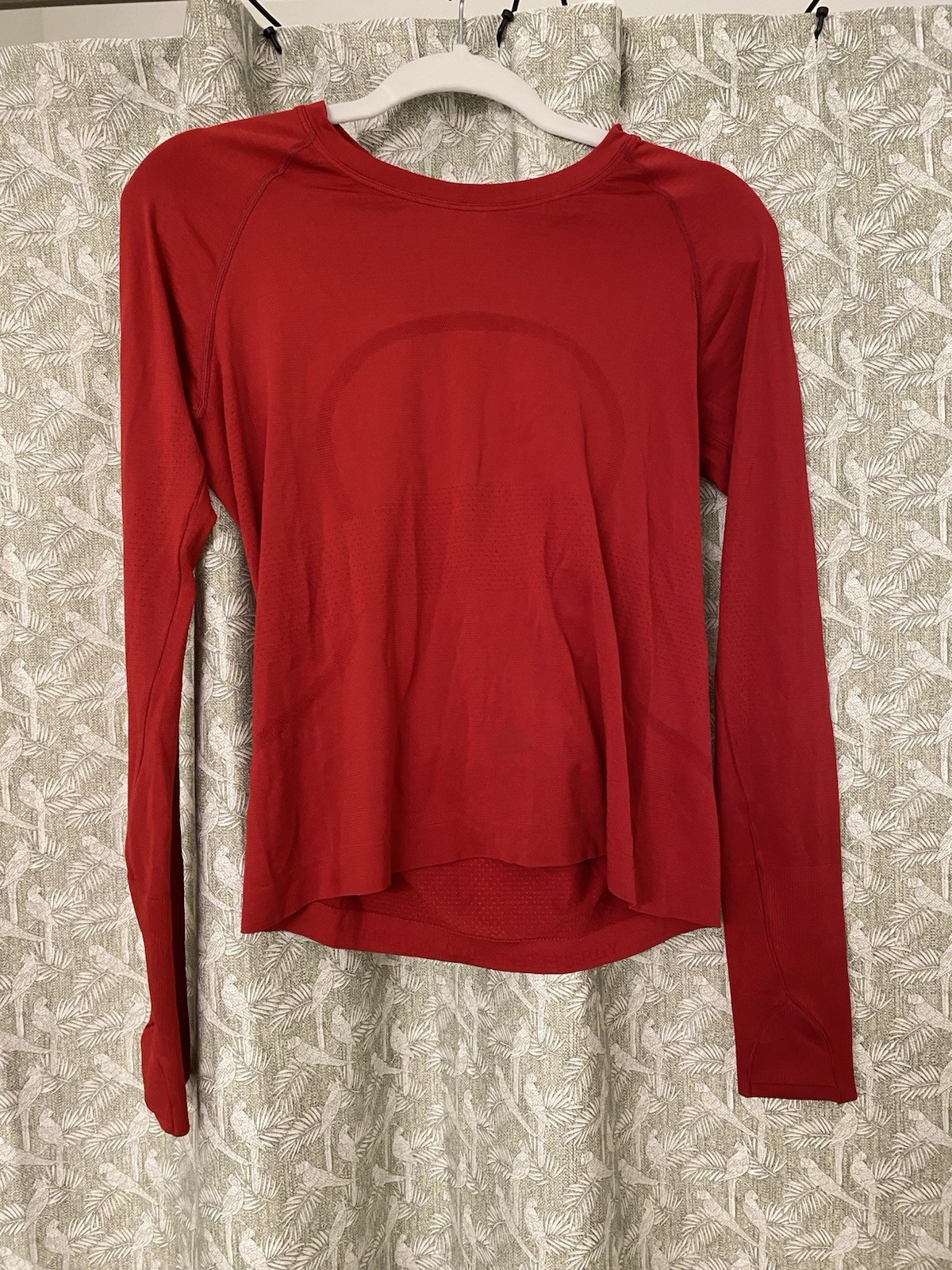 Lululemon Swiftly Tech Long Sleeve 2.0 Size 8 Dark Red Running Athletic Top