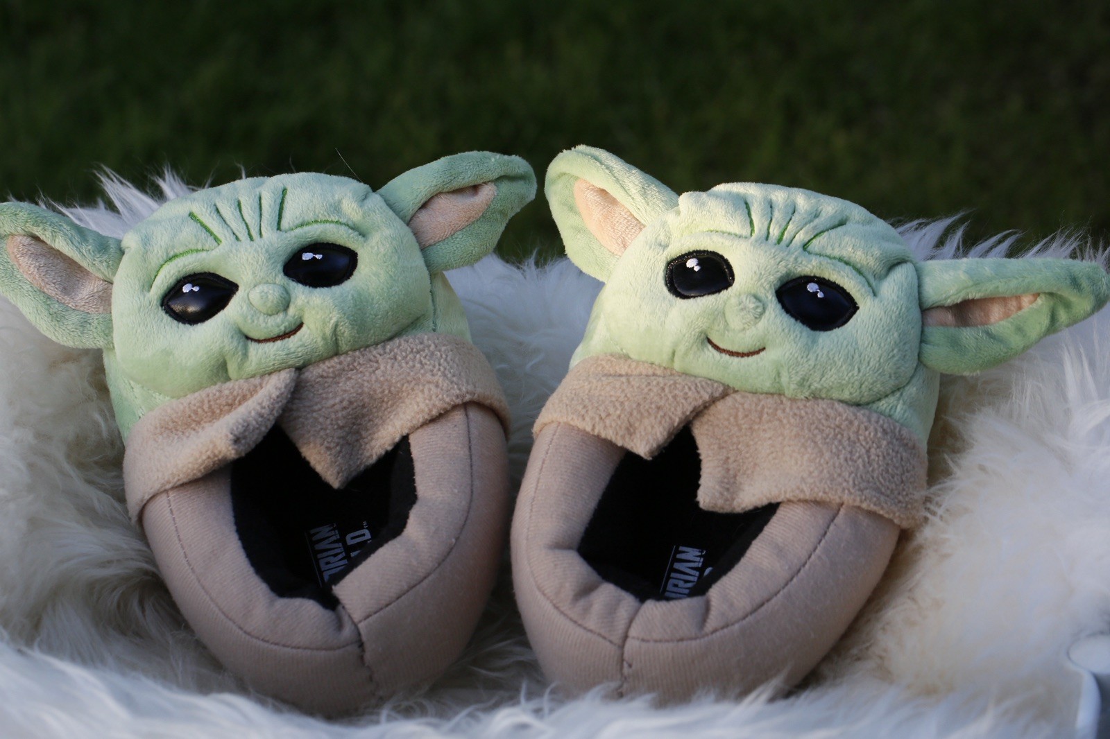 Disney Star Wars Grogu Baby Yoda Slippers Toddler 11-12 The Mandalorian used