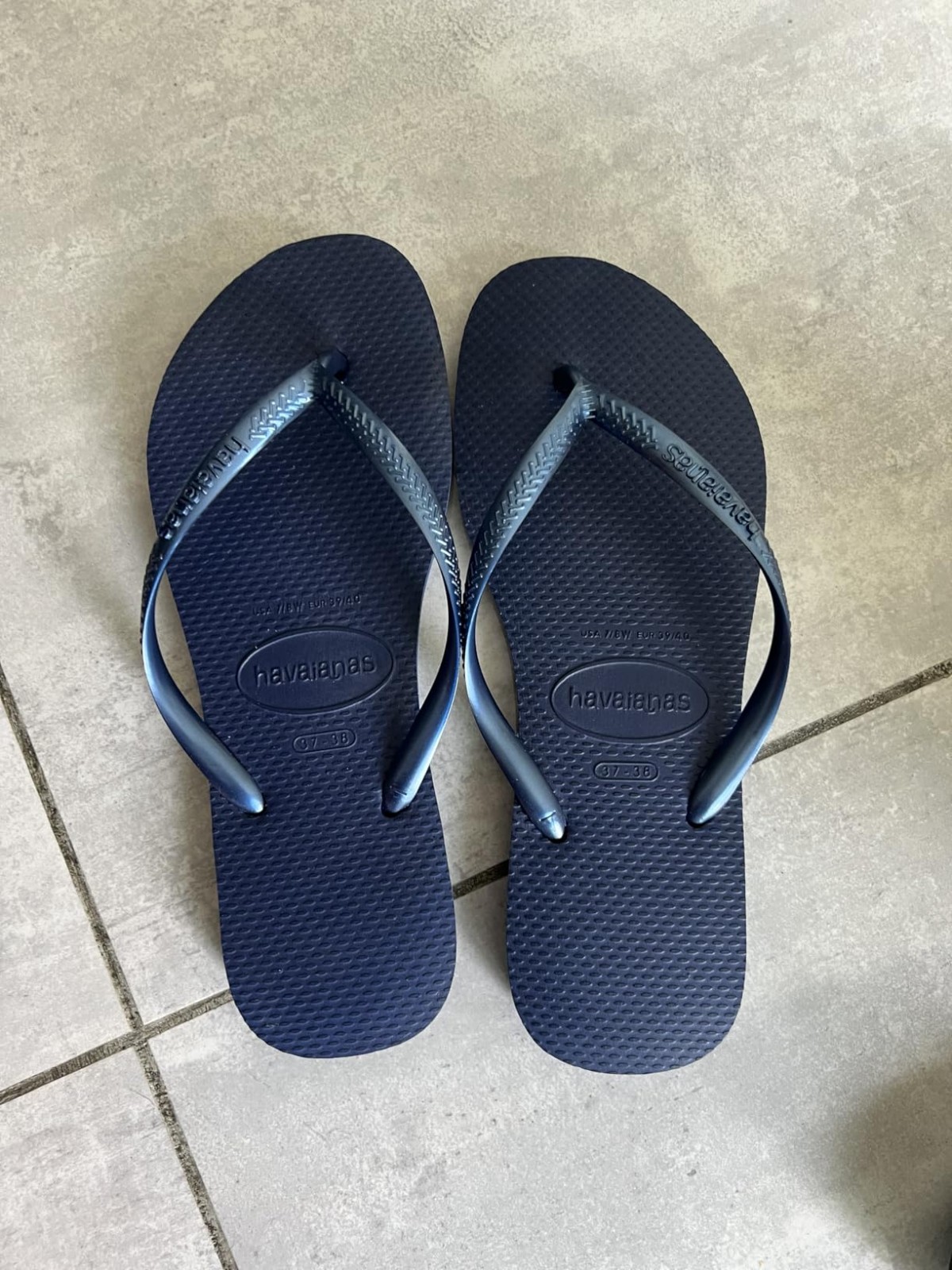 HAVAIANAS SLIM WOMEN’S NAVY BLUE FLIP FLOPS SANDALS SIZE 7 / 8 NEW WITH TAGS
