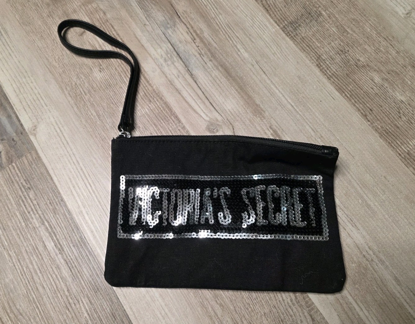 Victoria’s Secret Women’s Sequins Bling Large Tote Bag Silver & Black $68 NEW