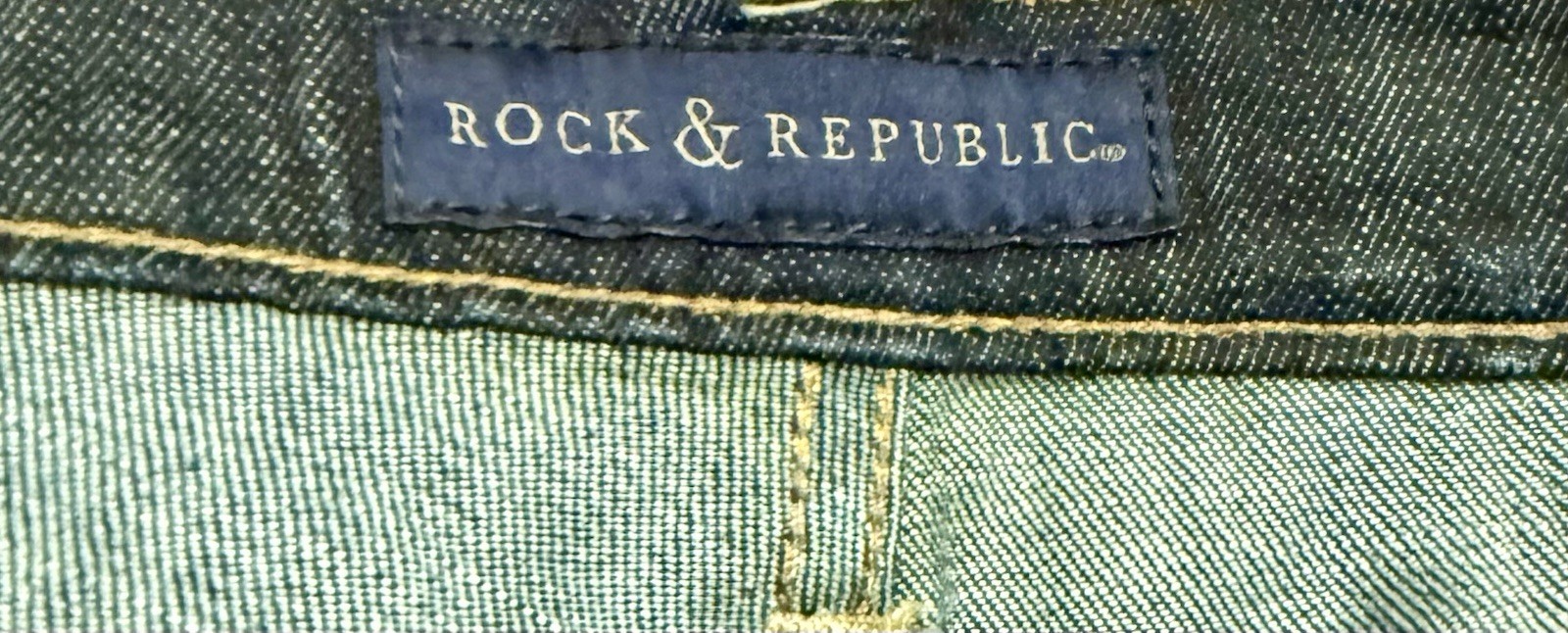 Rock & Republic Kasandra Bootcut Jeans Women’s Size 28 Dark Wash Rhinestone