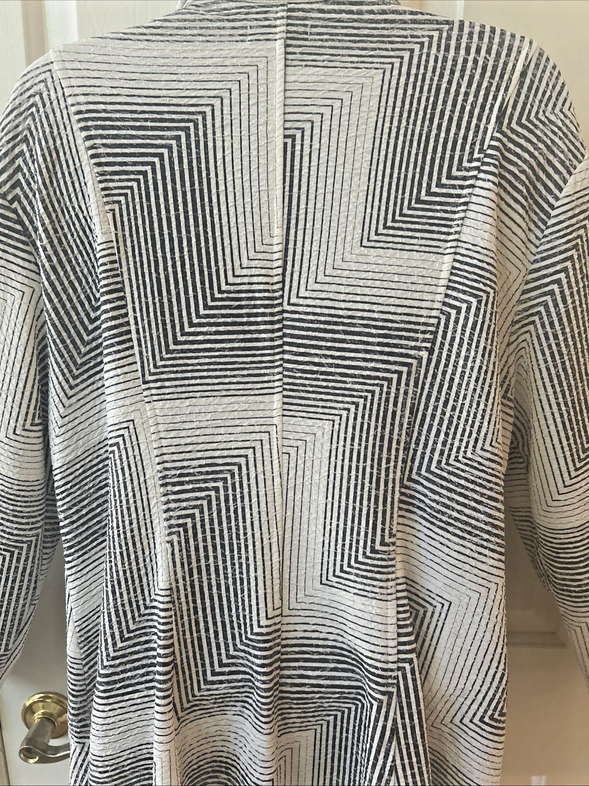 Yushi Women’s Black White Geometric Swing Jacket w/Pockets Toggle Buttons Size L