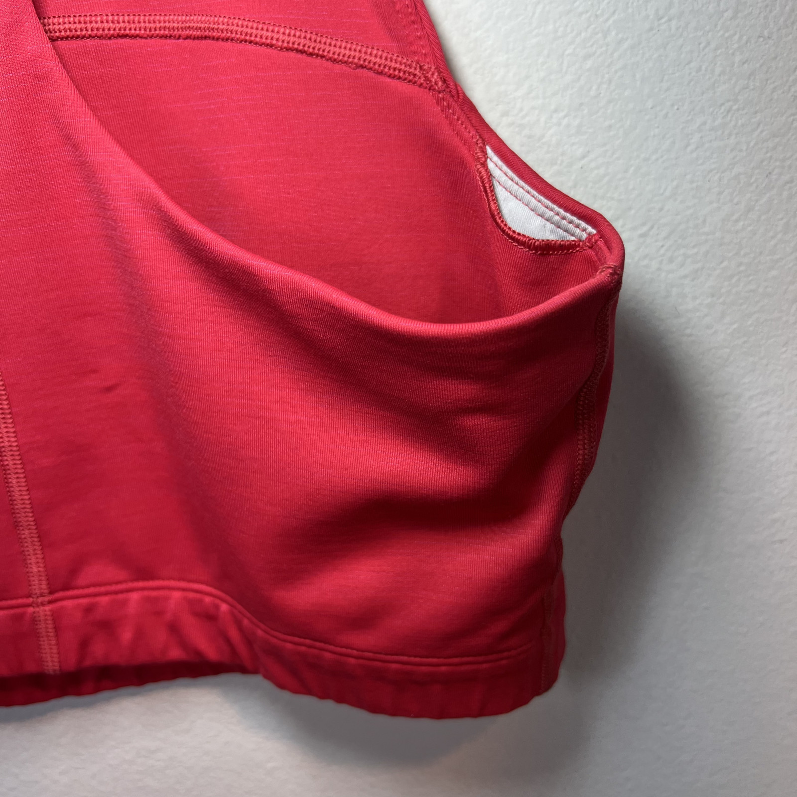 Outdoor Voices Longline Sports Bra Red Cropped Top Lined Gym Yoga Sporty Medium