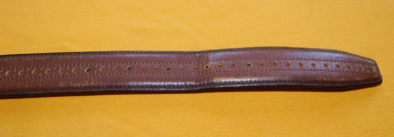 MEN’S COLE HAAN LIGHT BROWN GENUINE PERFORATED LEATHER BELT SIZE 30/75cm..
