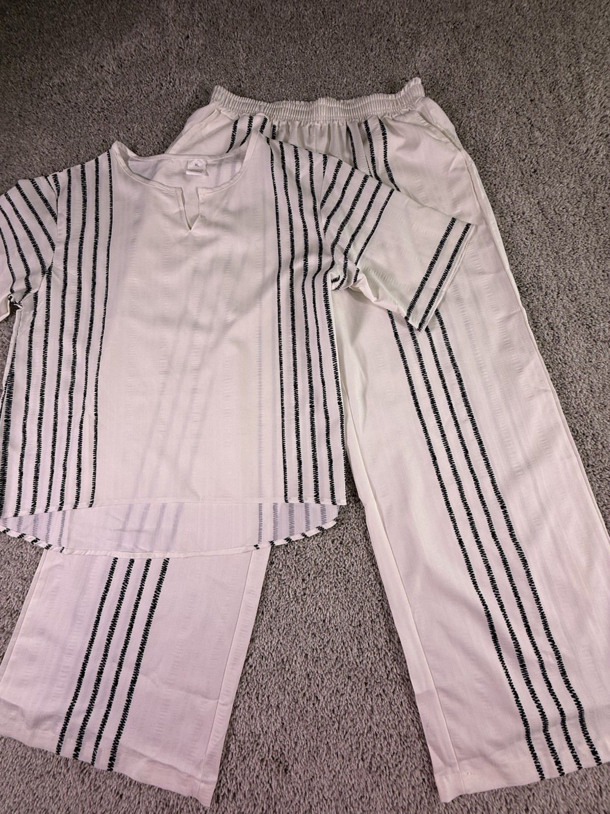 Women’s Boutique 2 Piece Outfit Semi Sheer Pants and Top XL