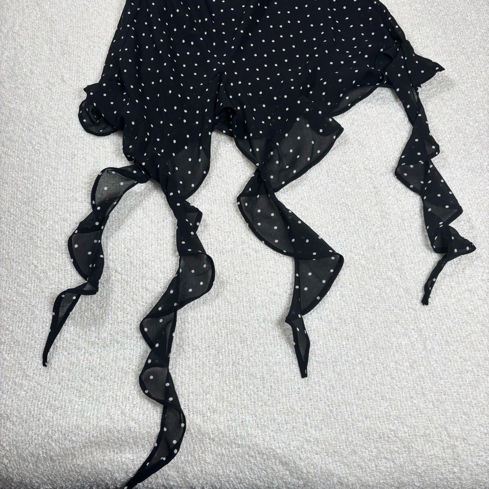 jessica simpson y2k 2000s black & white polkadot dress ruffle asymmetrical chic