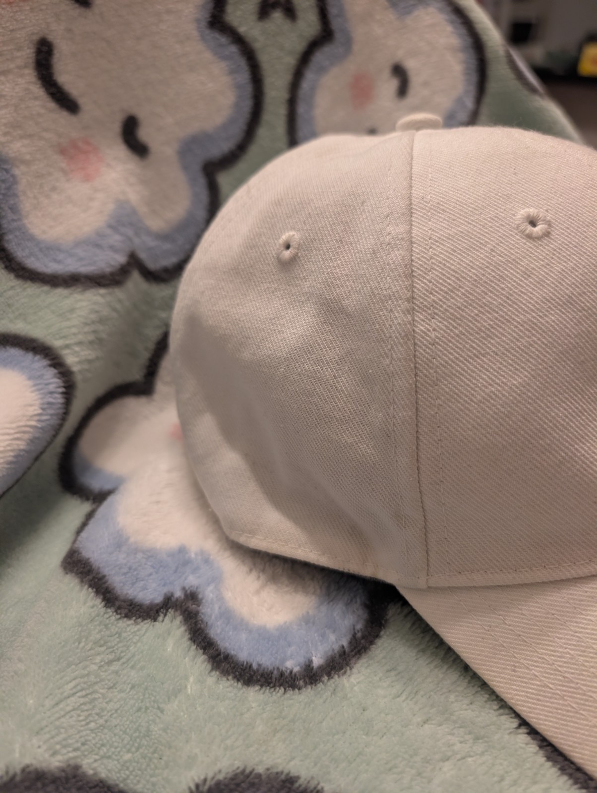 Nike Legacy 91 Center Swoosh Hat Cap White Twill Adjustable T2