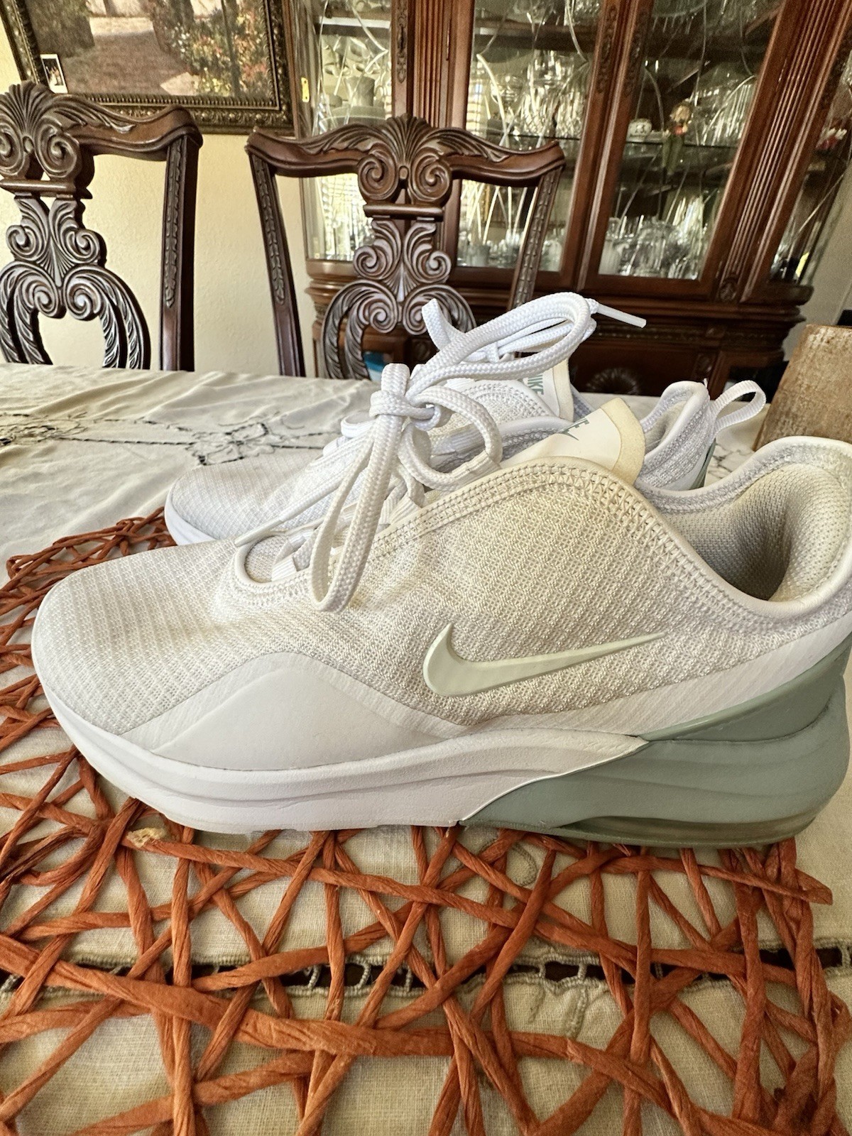 Nike Air White Light Green Men Mesh Athletic Sneakers Low Top Lace Up