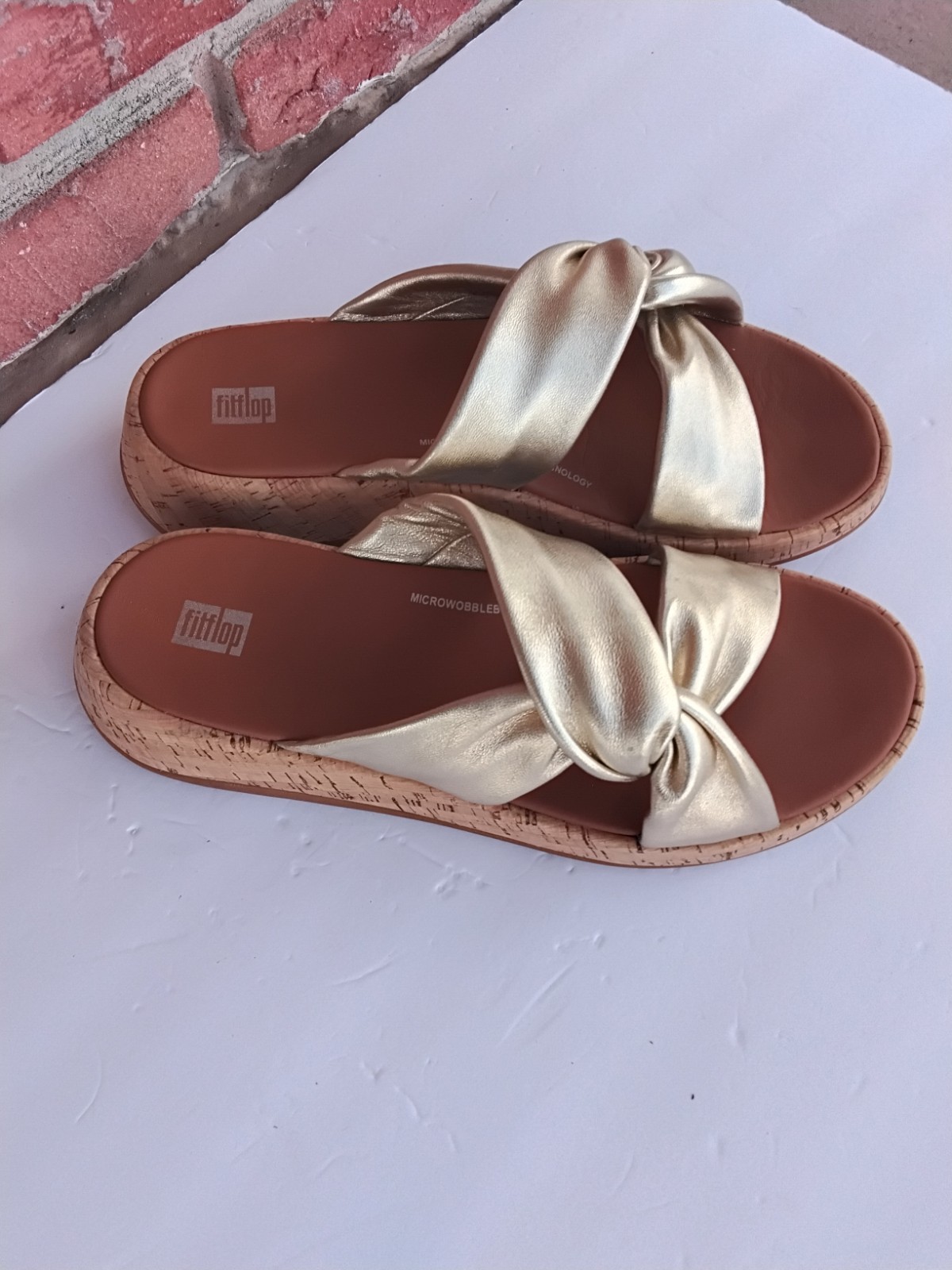 FitFlop F-Mode Twist Platform Gold Leather Slide Sandals US 10 Eu 42