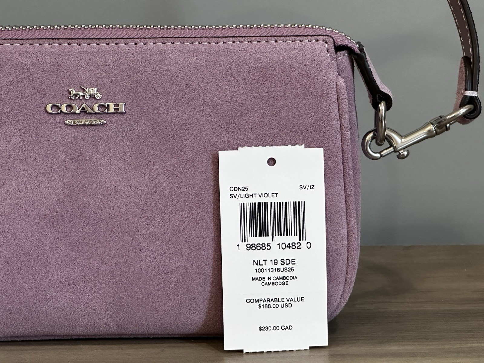 COACH Nolita 19 In Suede & Smooth Leather Wristlet Bag CDN25 Silver/Light Violet
