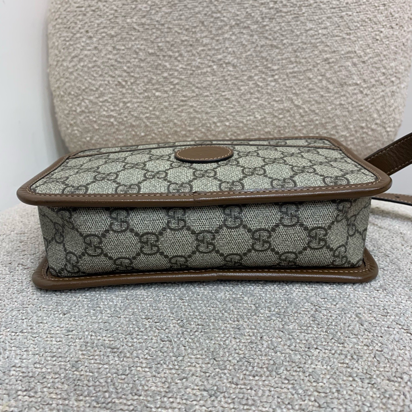Gucci GG Supreme 22cm Beige Brown Canvas Crossbody Camera Bag Duty Paid