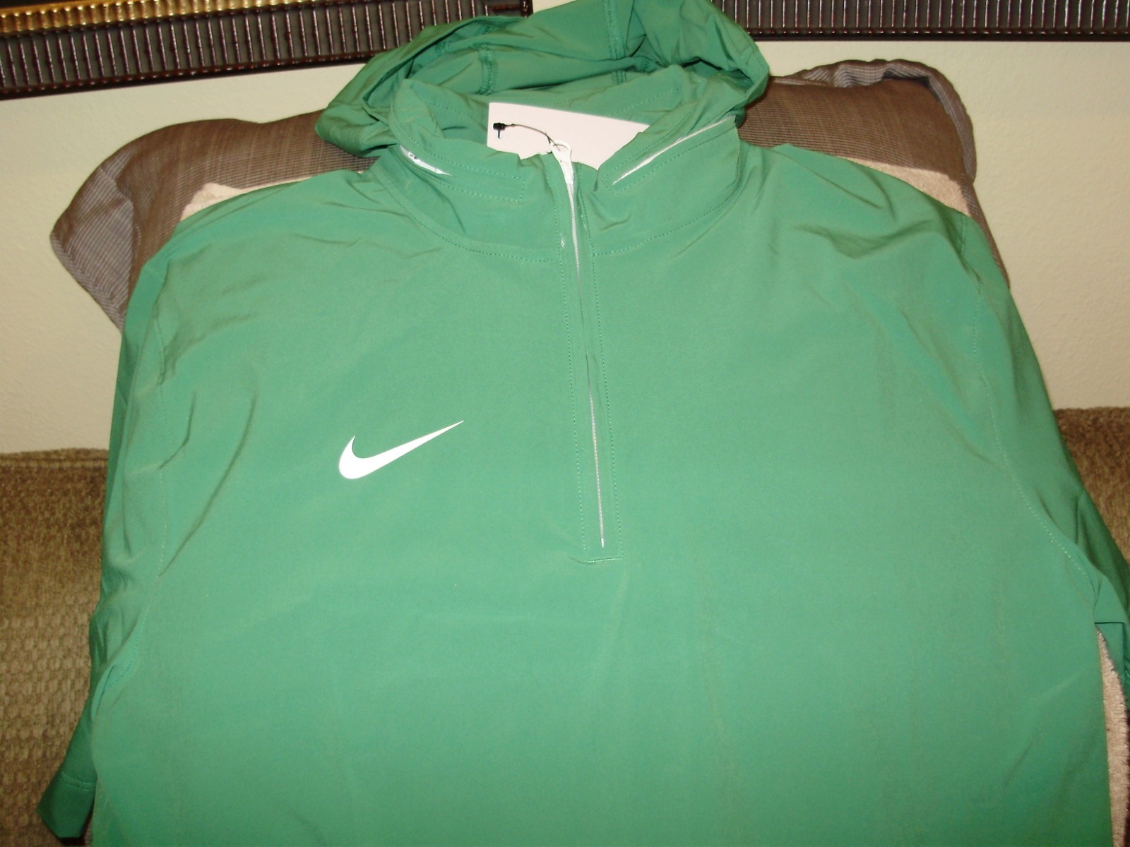 Nike Woven Coaches FJ9548 Apple Green 1/4 Zip Golf Hoodie Wind Jacket Mens Large