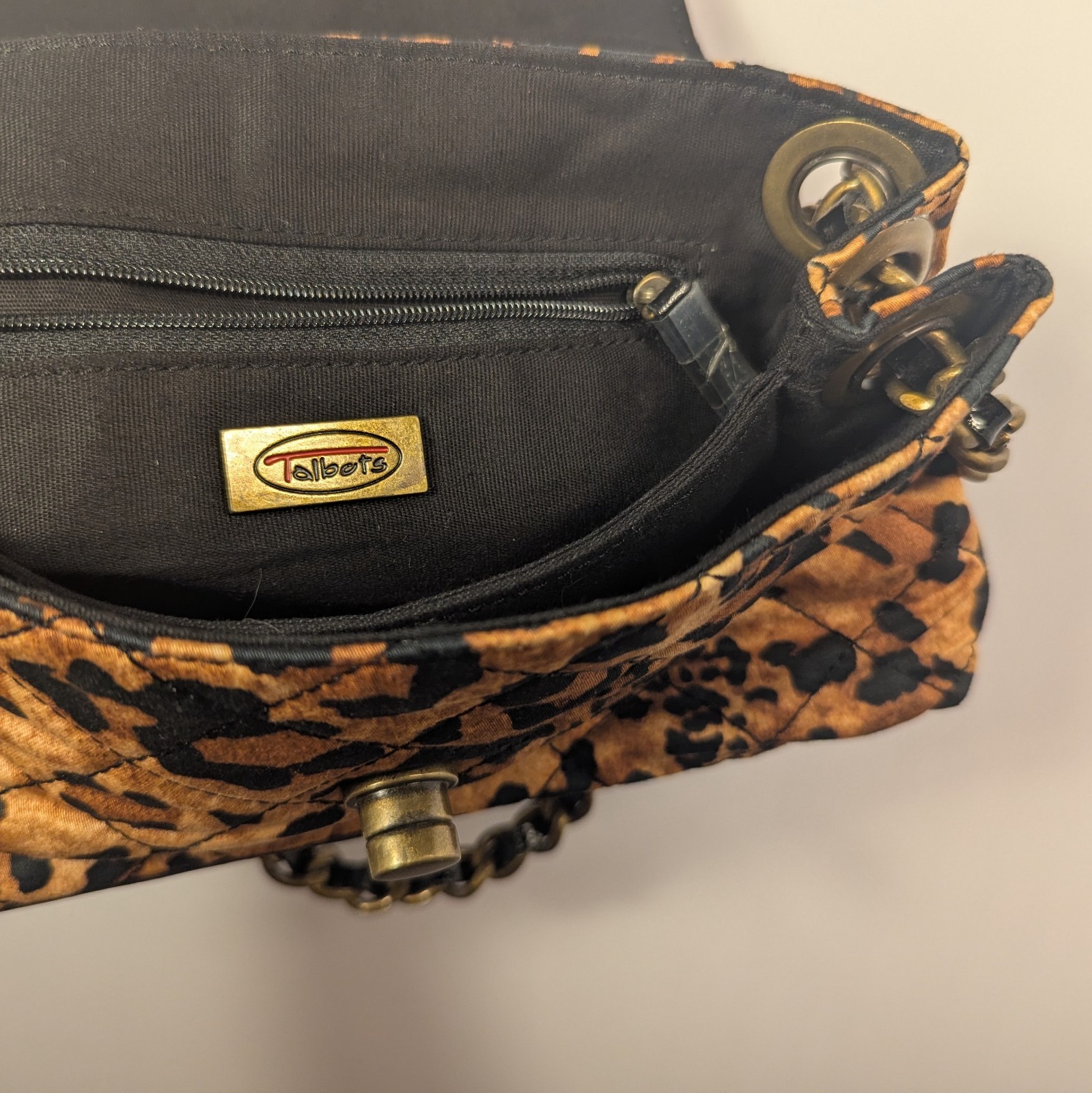 Designer Talbots Leopard Print Quilted Shoulder Bag Chain with Leather Straps