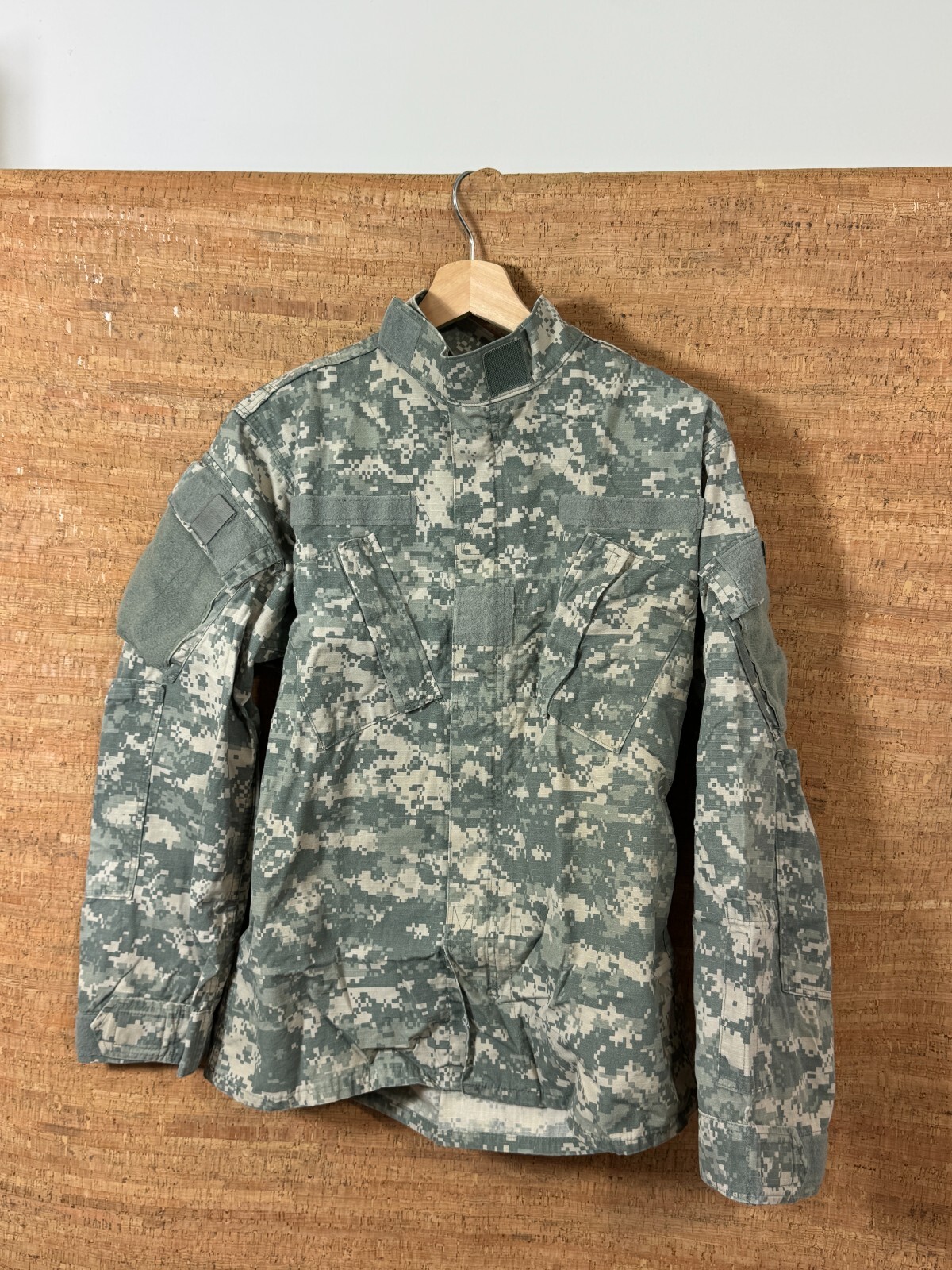 US Army Jacket Mens Small Green Digi Camo Full Zip Military Utility Combat