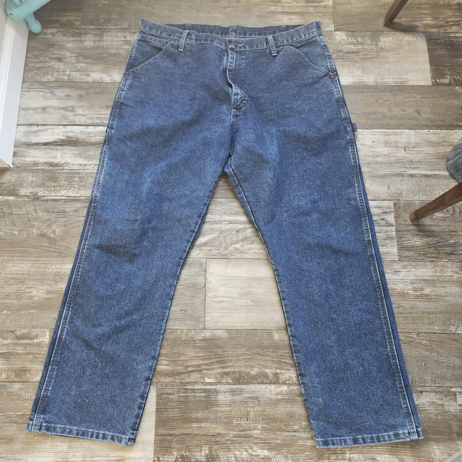 Wrangler Carpenter Jeans Mens 38×30 Blue Medium Wash Cotton Hammer Loop Workwear