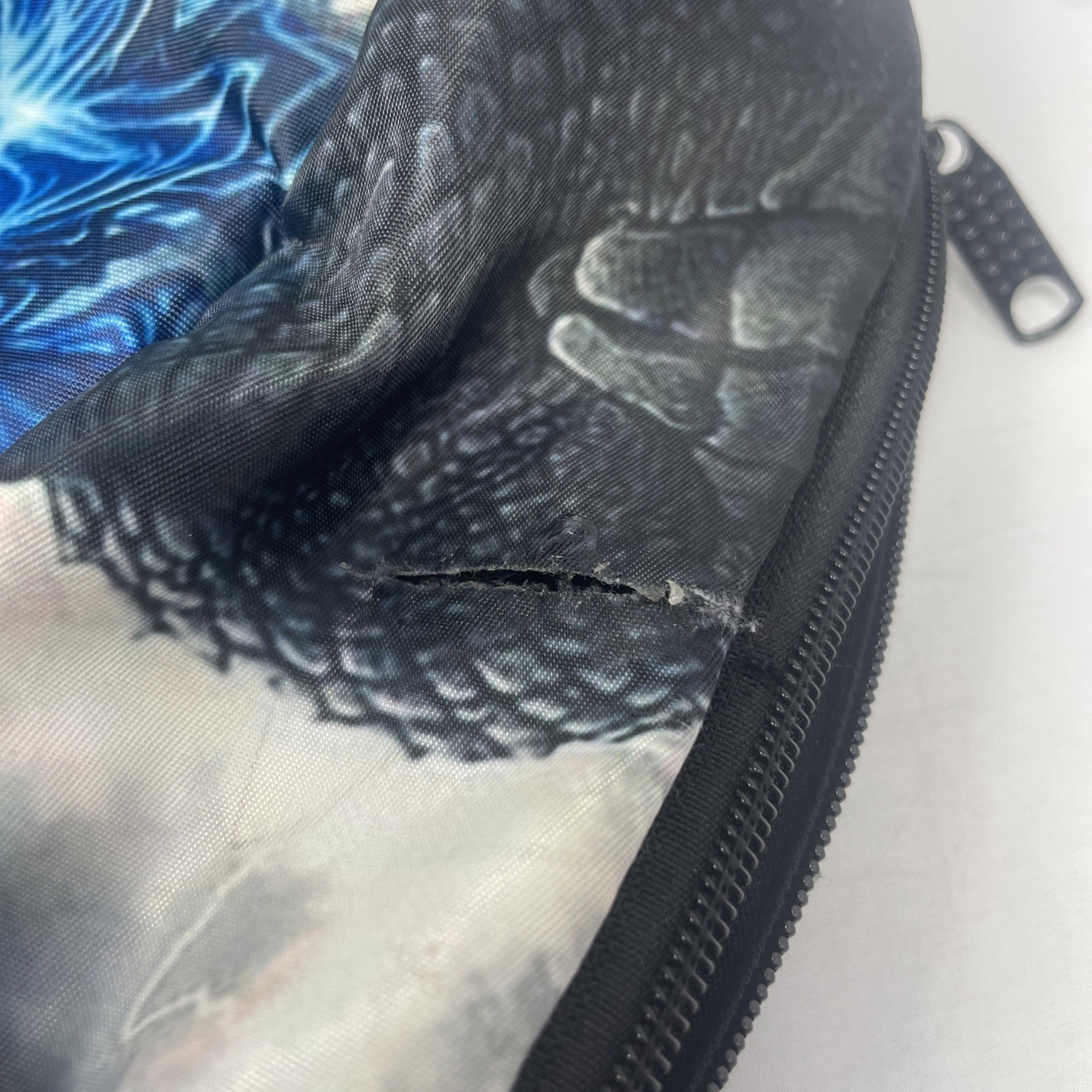 Godzilla 17.5″ X 4.5″ X 12″ Backpack Lightweight, Bottle side pockets
