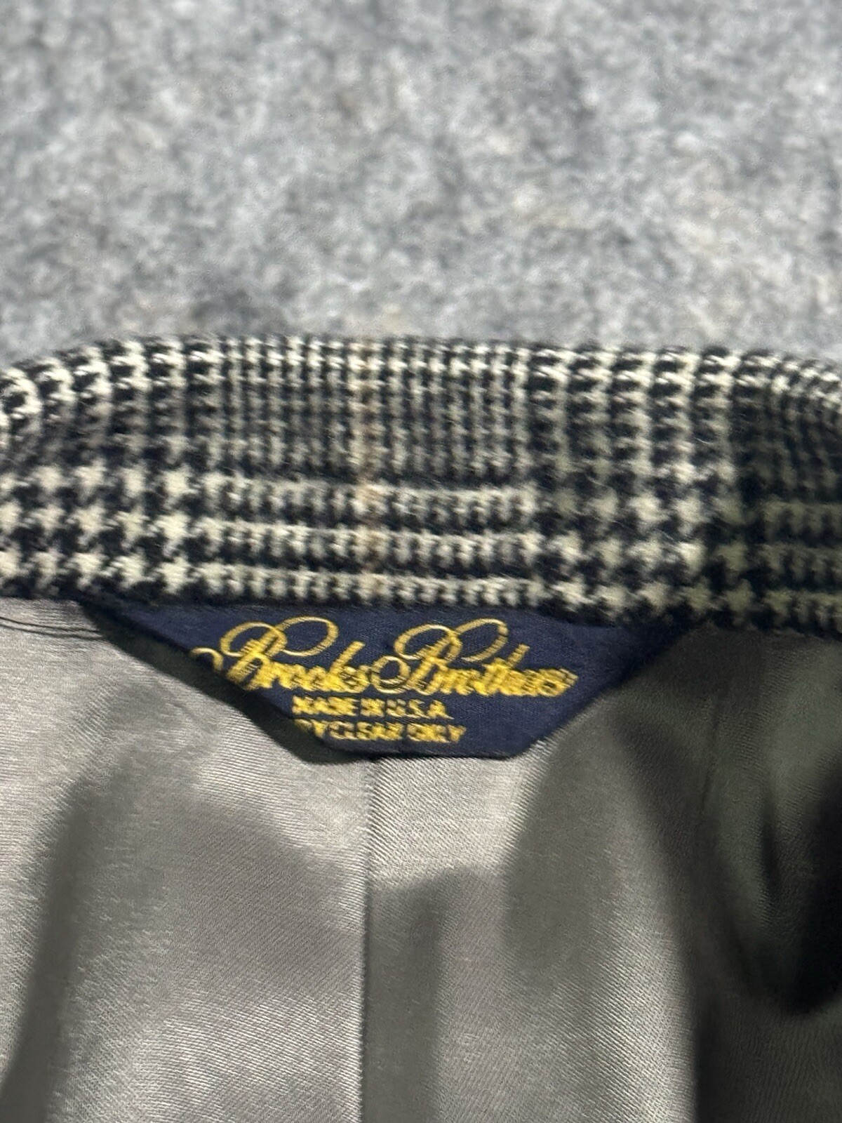 Vintage Brooks Brothers Blazer Mens 43 Regular Gray Houndstooth Plaid Camel Hair