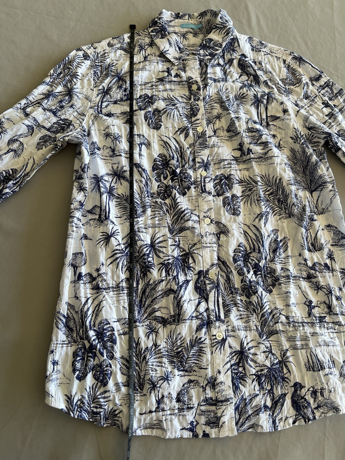 J McLaughlin Womens Button Up Shirt Size M White Blue Birds Floral Long Sleeve