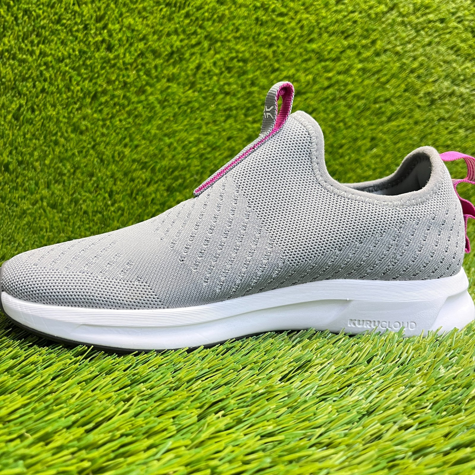 Kuru Atom Womens Size 8.5 Gray White Athletic Walking Slip On Shoes Sneakers