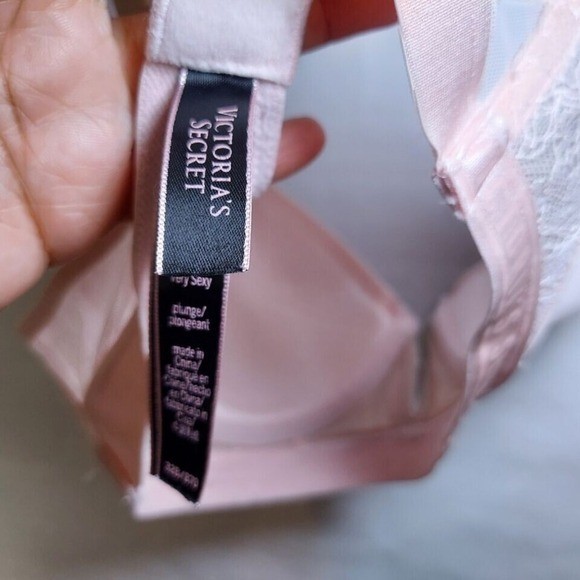 Victoria Secret Bra 32B Pink Supportive Everyday T Shirt Plunge Longline Top