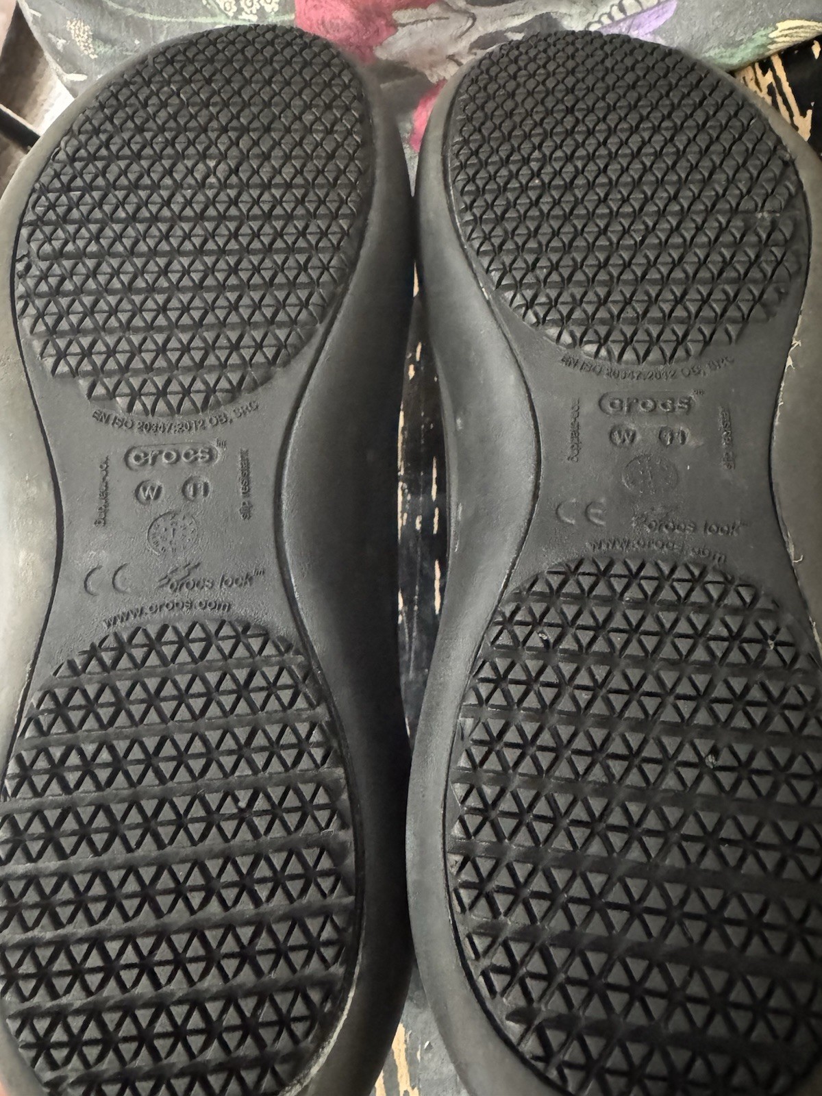 Crocs At Work Women’s Size 11 Wide Black Ballet Flats Slip On Comfort Shoes