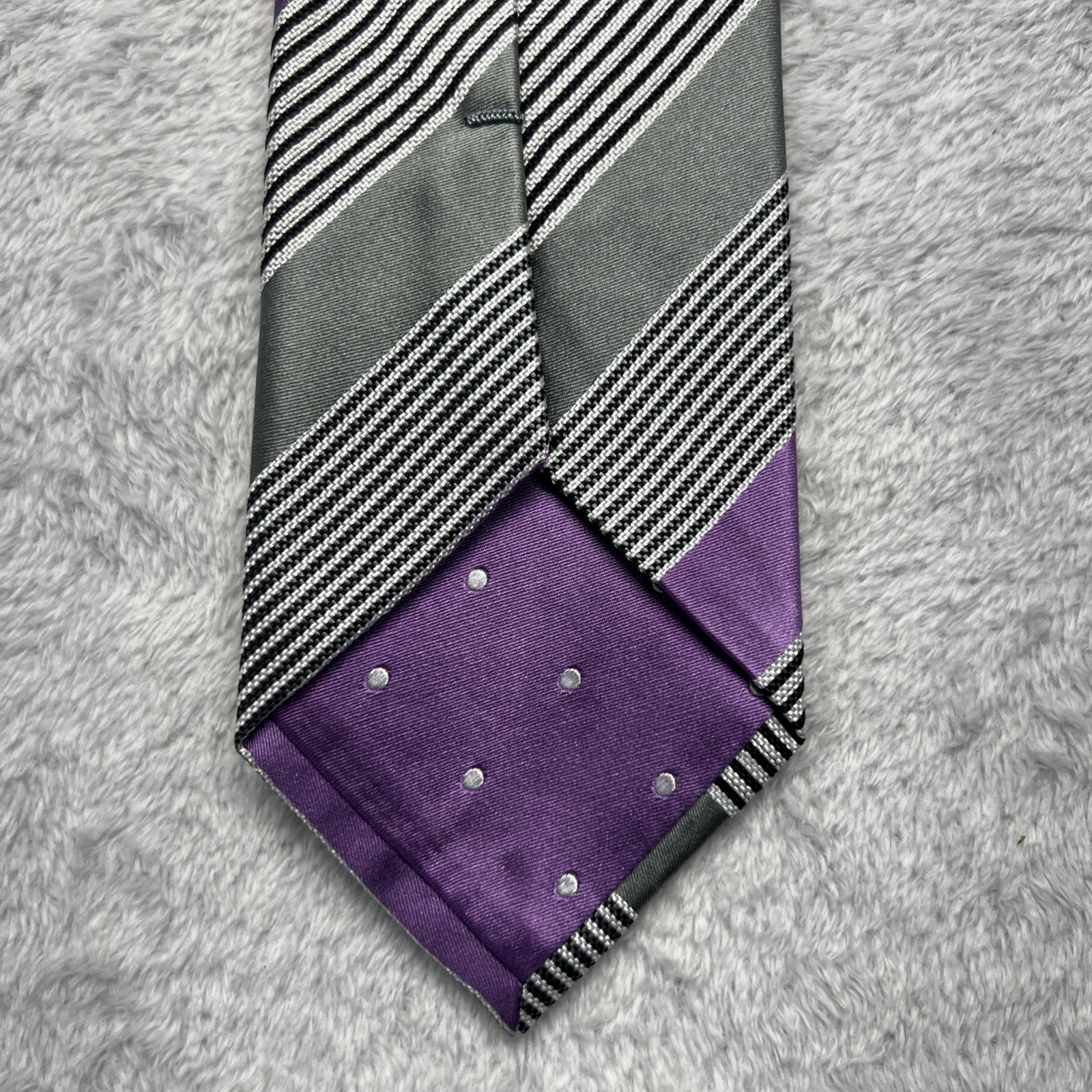 Bugatchi Lavendar Silver Stripe Mens Necktie 3.25×59” 100% Silk Made In Italy