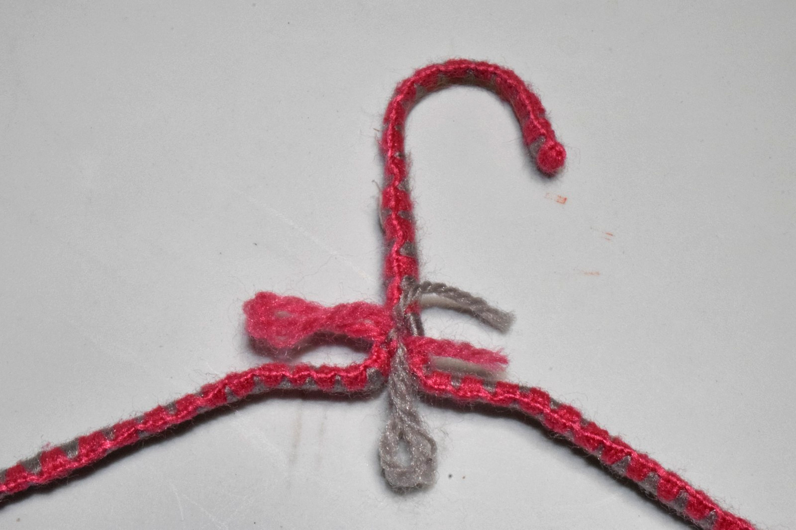 Vintage Yarn Wrapped Thick Wire Pant Hanger 50s 70s Rose Gray Cream Satin 16″