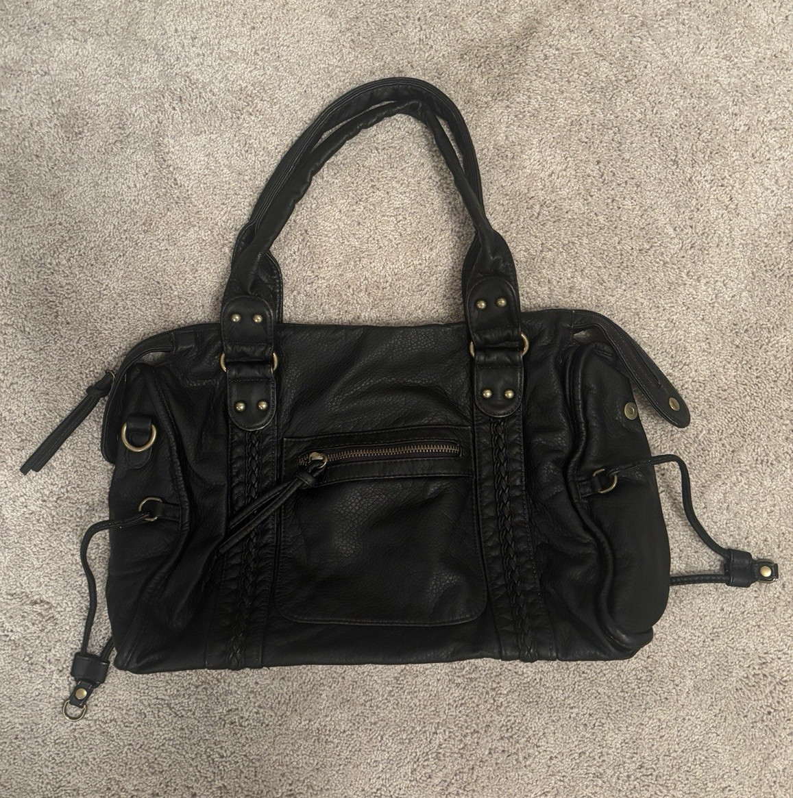 Black Leather City Bag Zip Closure Adjustable Strap Gold Hardware
