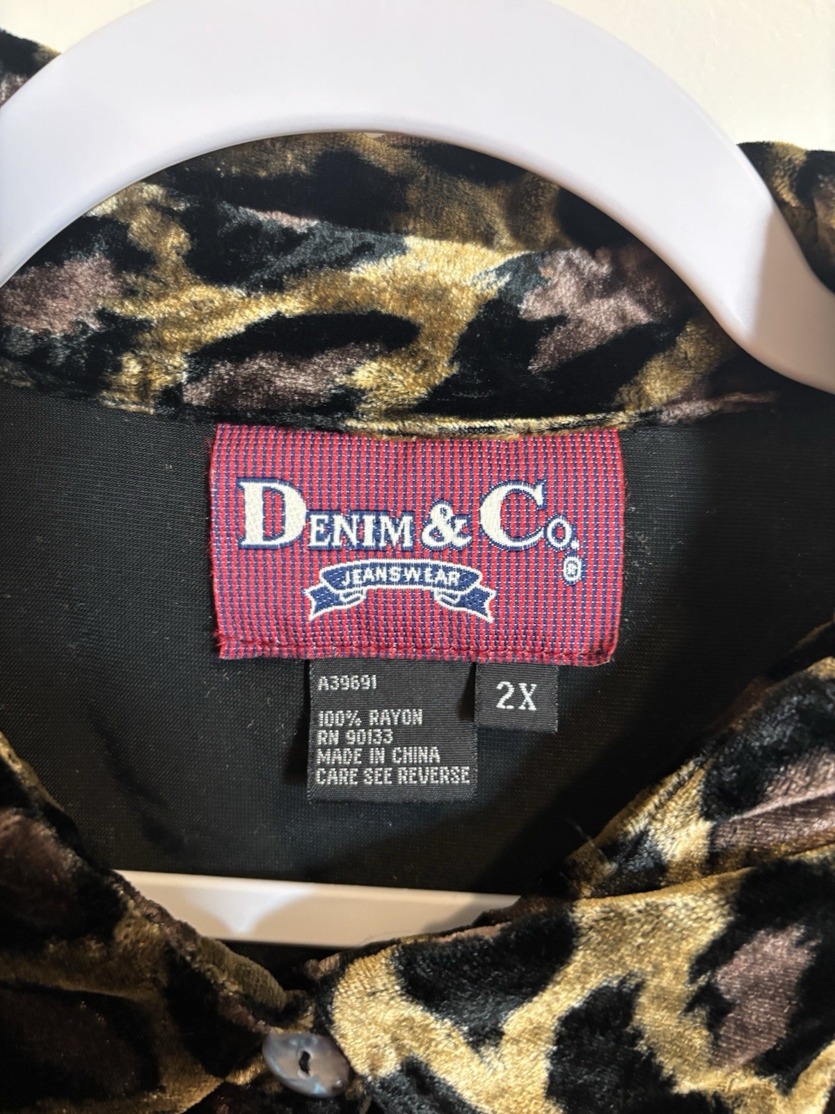 Vintage Denim & Co Velvet Leopard Print Button Down Shirt Sz 1X Y2K Oversized