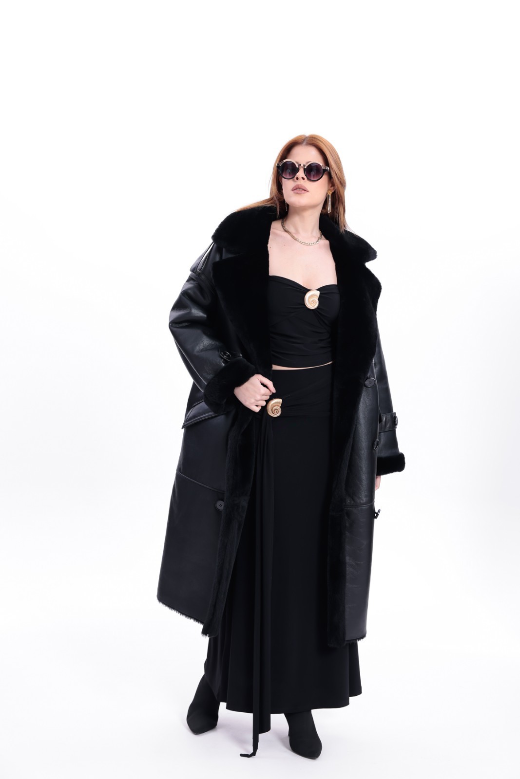 Women’s Black Shearling Coat Fur Collar Wide Collar Long 110 cm 43″
