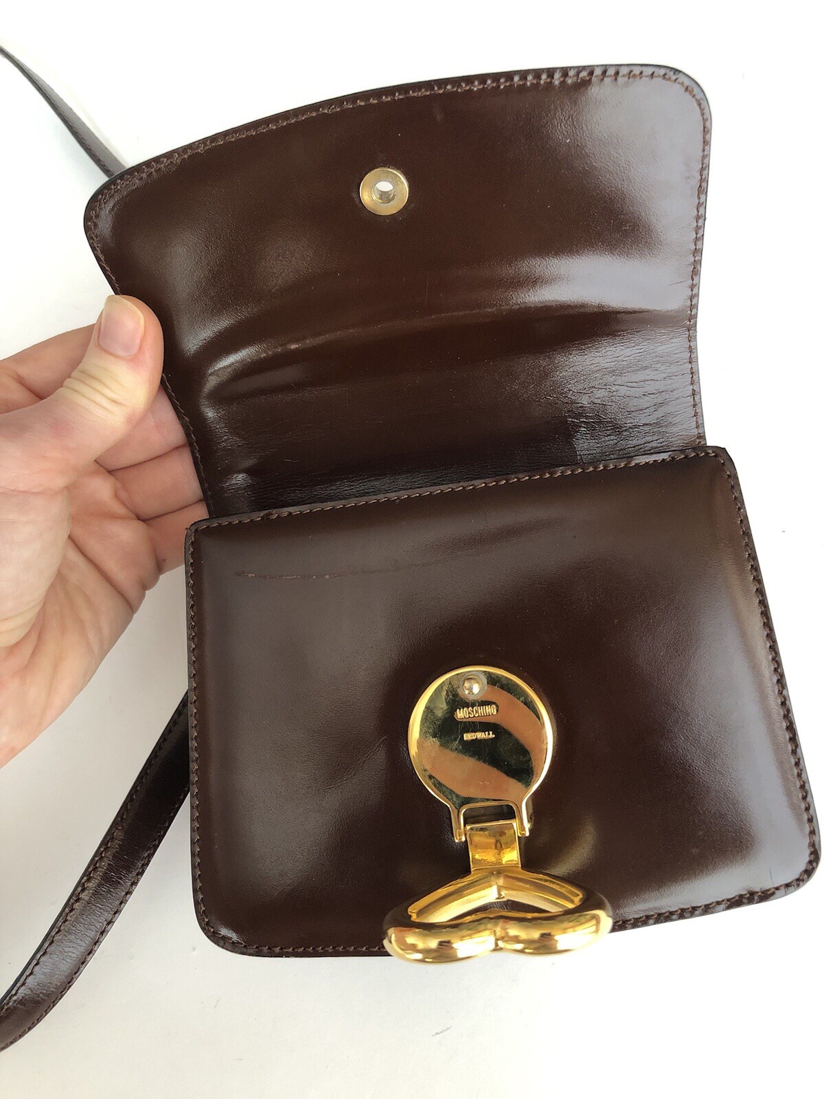 MOSCHINO Redwall Vintage Brown Leather Heart Shoulder Crossbody Belt Small Bag